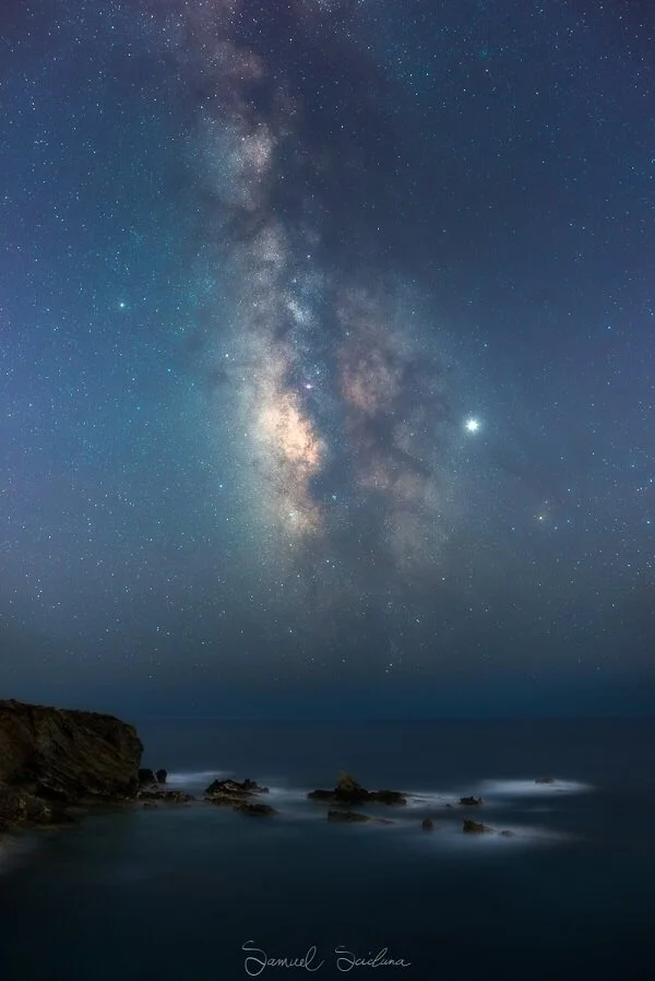 The Milkyway off the coast of Malta, shot using the Haida Clear-Night Filter. Settings: 24mm / ISO6400 / 10 Seconds / F1.4