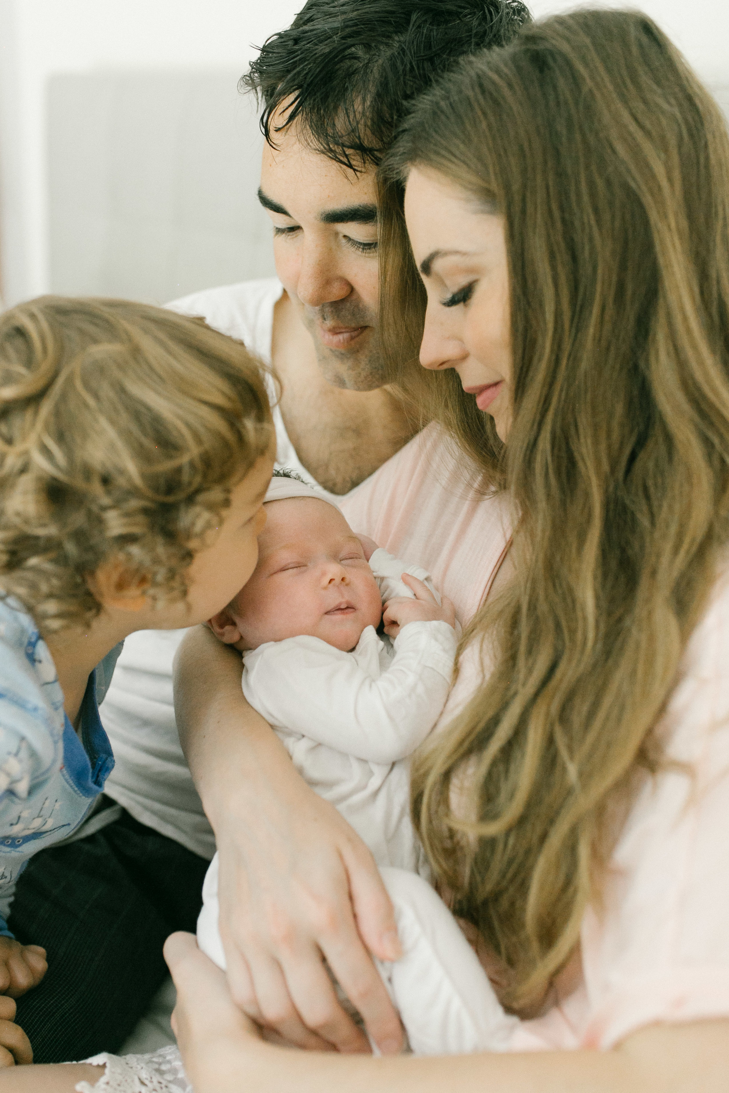 At Home Lifestyle Newborn And Family Photos | Chelsea Macor Photography-17.jpg