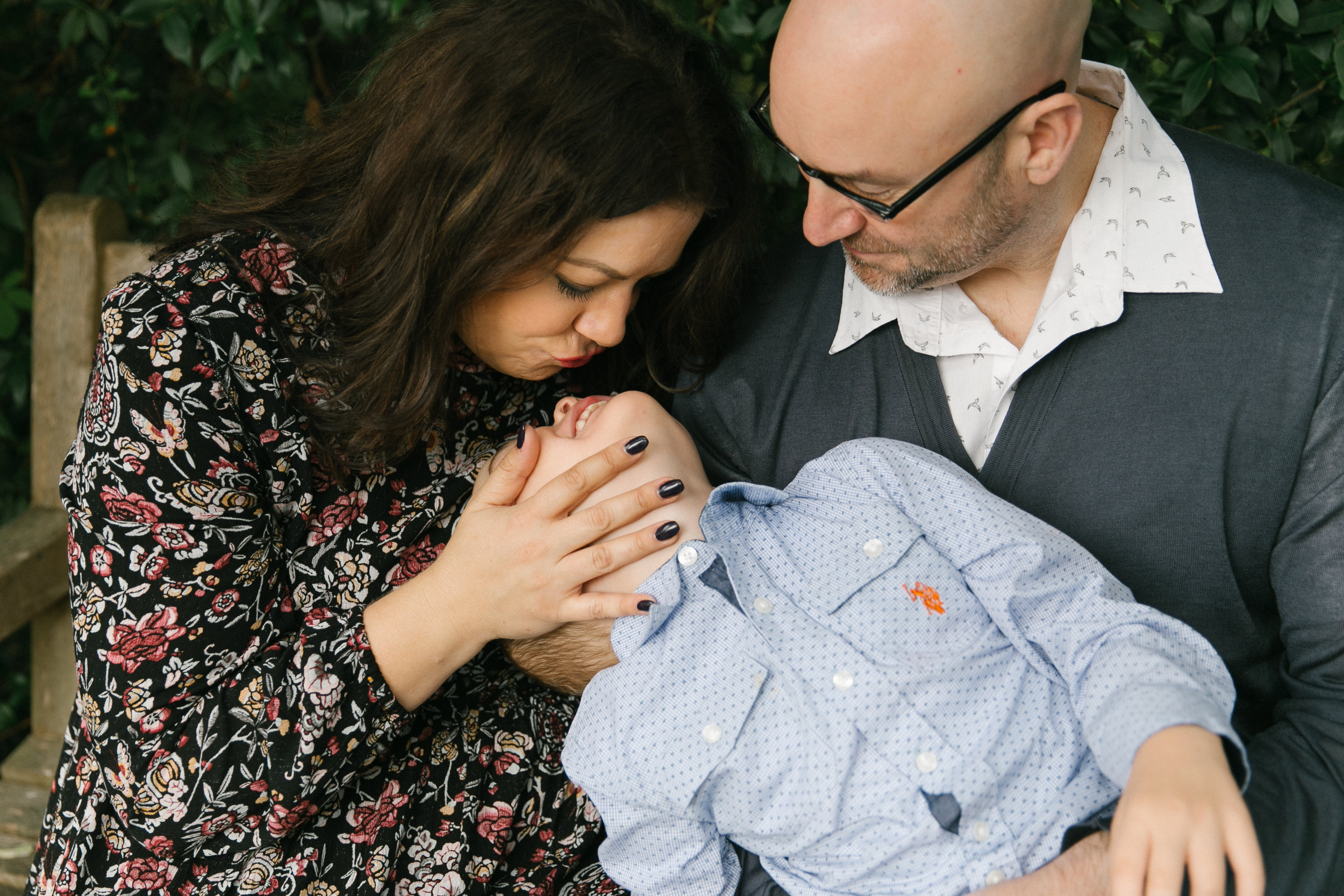 Family photos at Bellevue Botanical Garden, natural light with toddlers | Chelsea Macor Photography-7.jpg