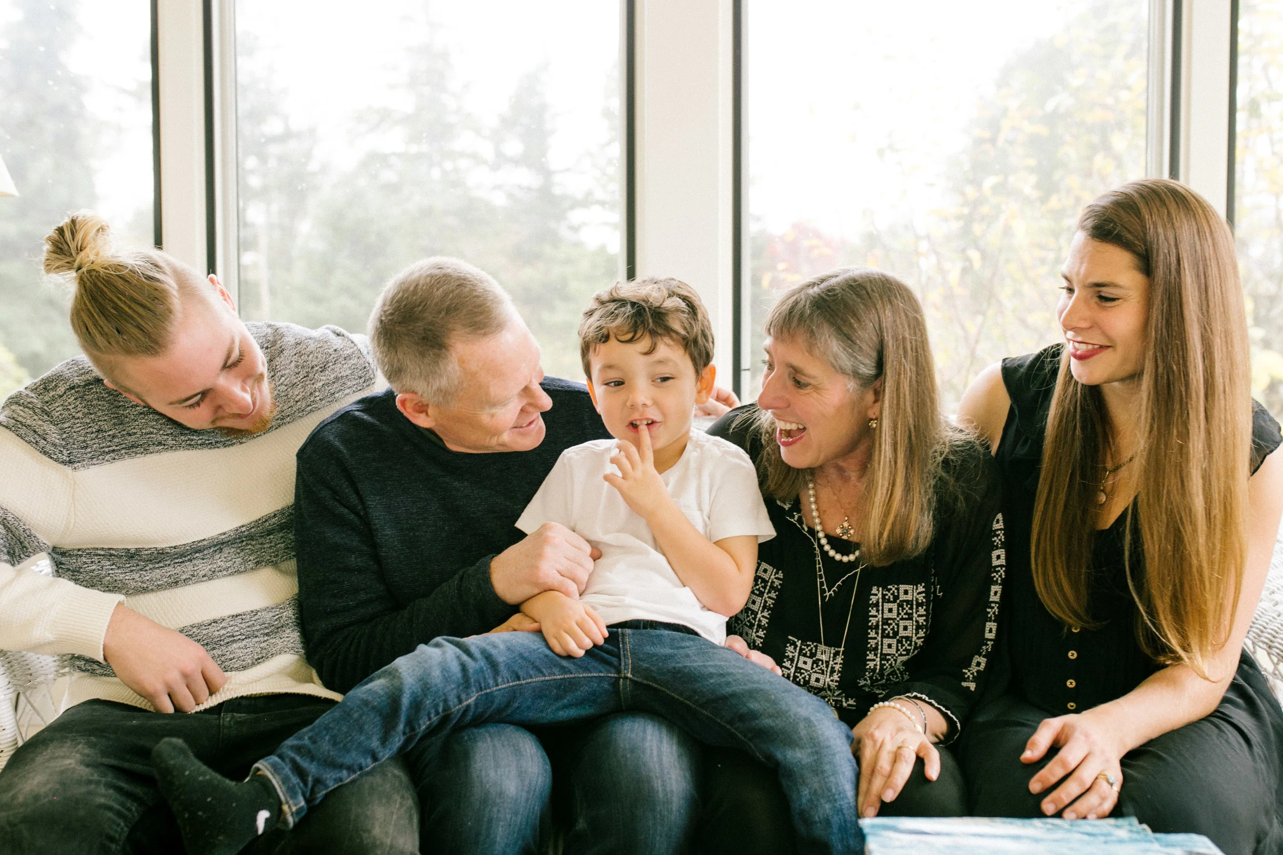 Lifestyle+Family+Photos+at+home+on+Vashon+Island+by+Chelsea+Macor+Photography+Seattle+Washington+Natural+Light+Photography-52.jpg