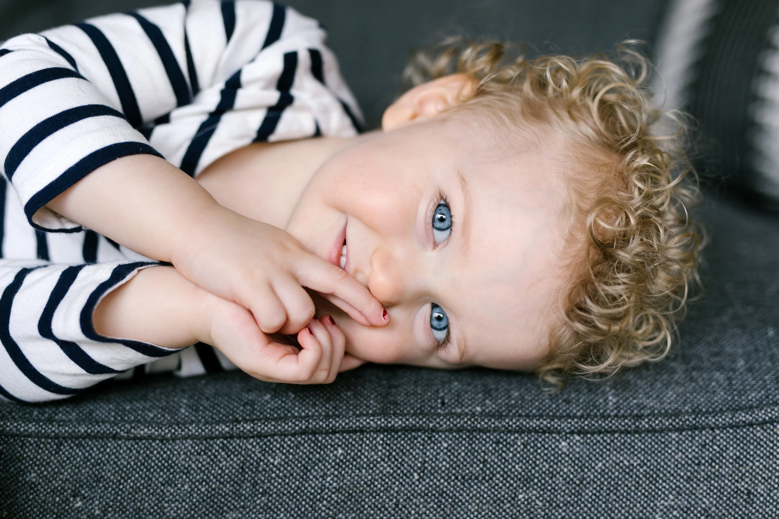 5 Ways to Make a Photoshoot with a Toddler Go Easier