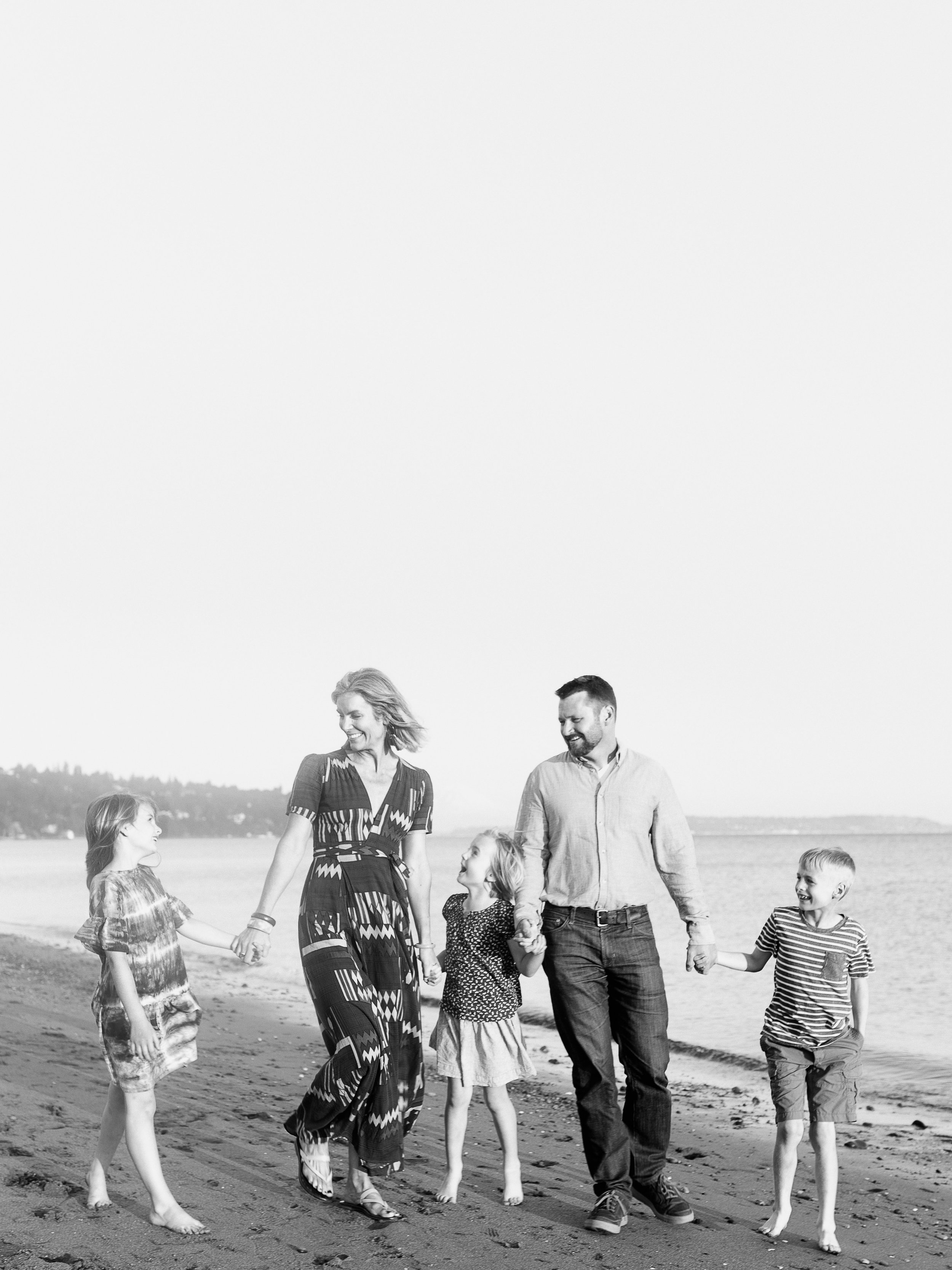 Lifestyle Family Session at Discovery Park Beach Seattle WA Style Blogger Stylist Dress Tips Chelsea Macor Photography-9.jpg