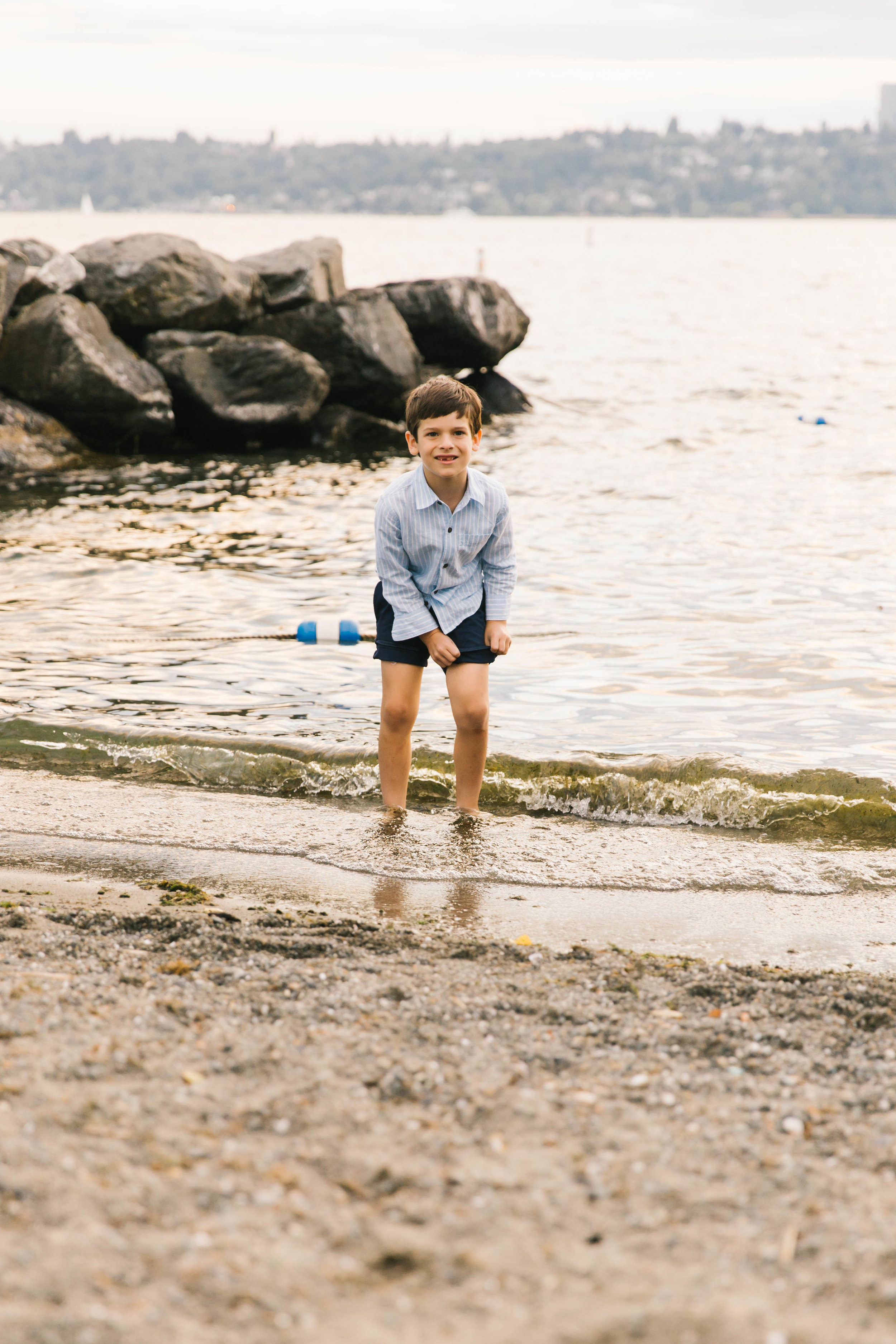 Seattle Family Photography Beach Session Golden Hour Natural Light, Mom and Boys, sunset on the water by Chelsea Macor Photography-30.jpg