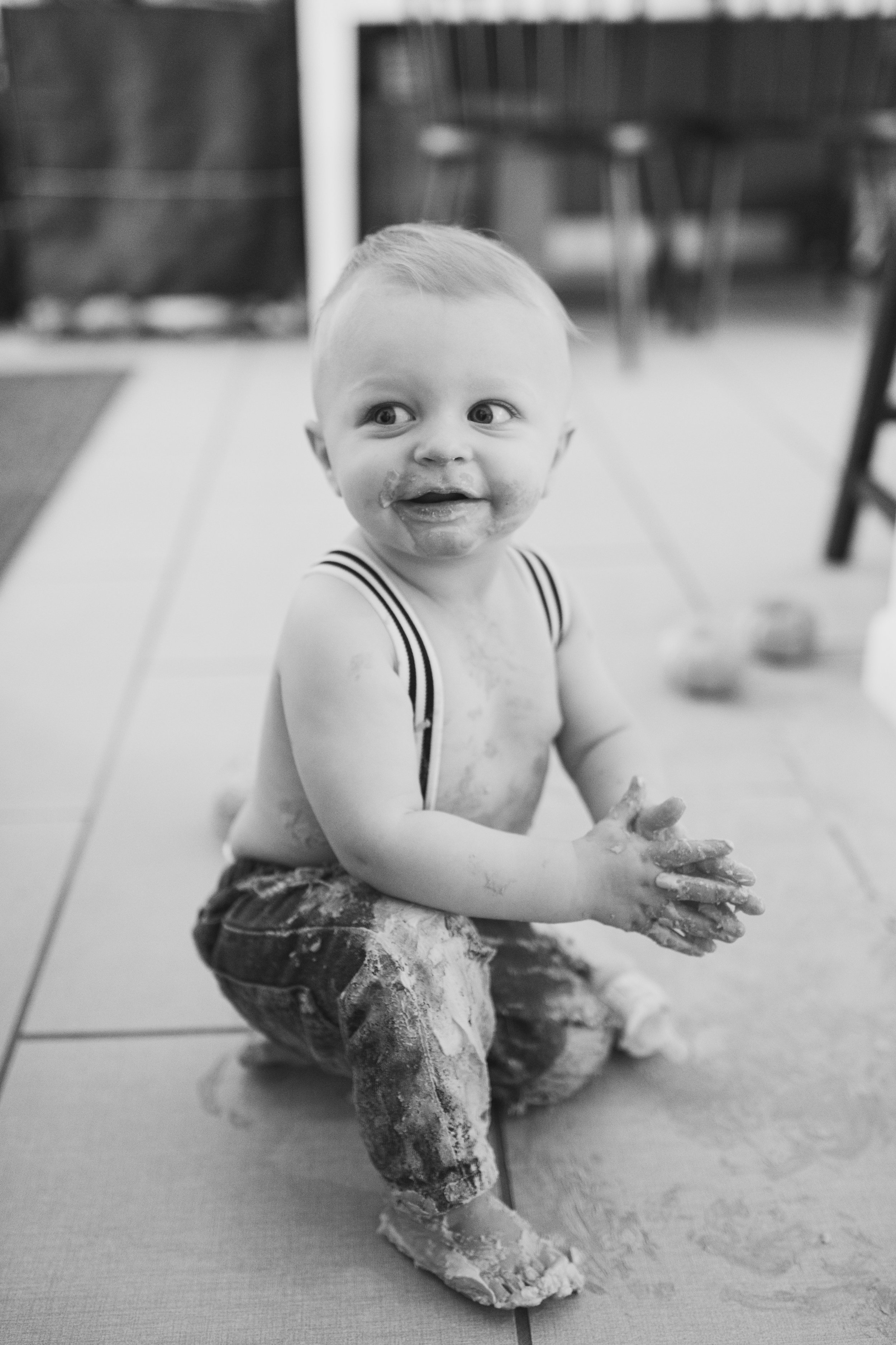 Jordanne's littlest turns one in Seattle and we celebrate with family photos and a cake by Chelsea Macor Photography-19.jpg