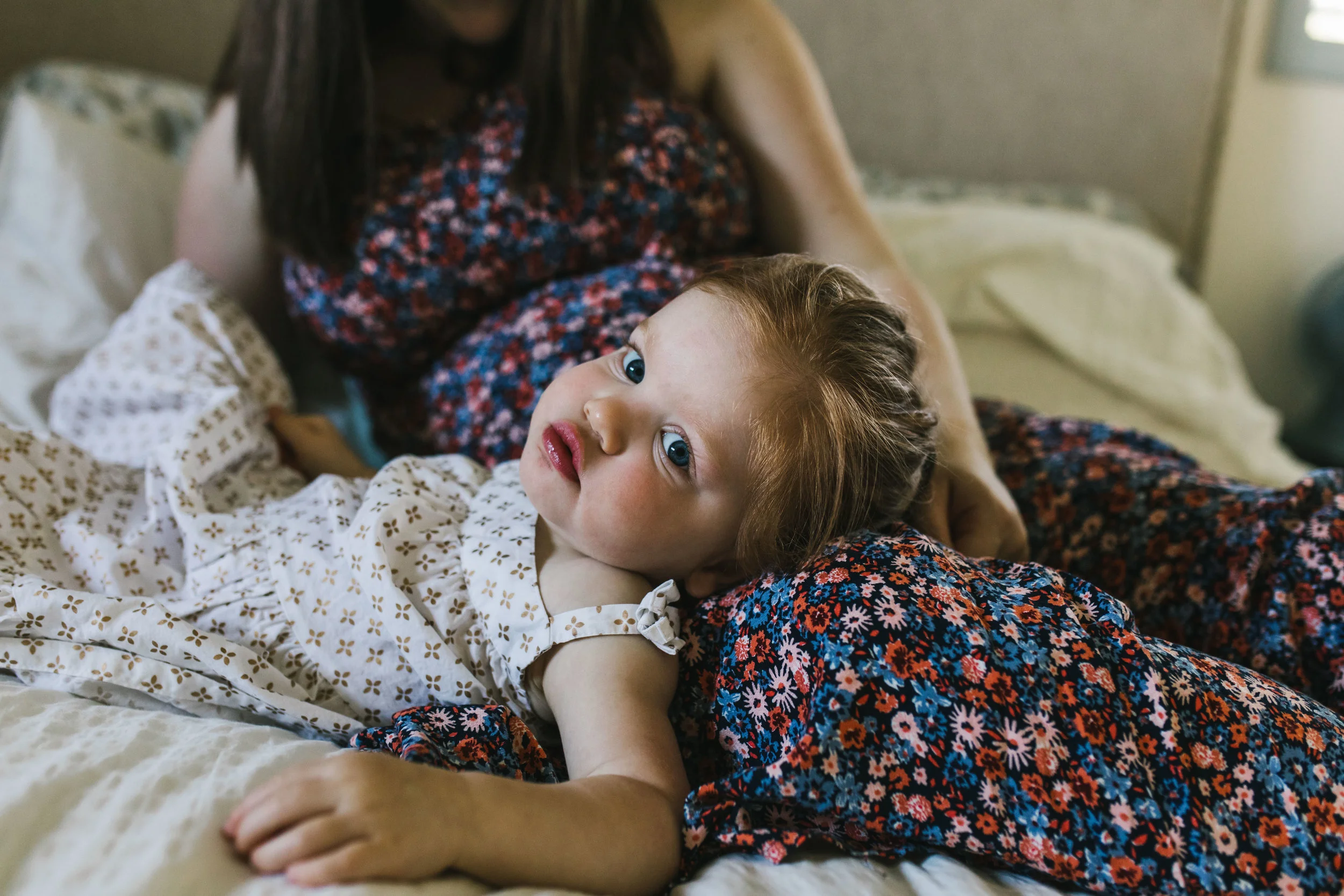 In-home maternity session with sweet family in Seattle with Chelsea Macor Photography-17.jpg