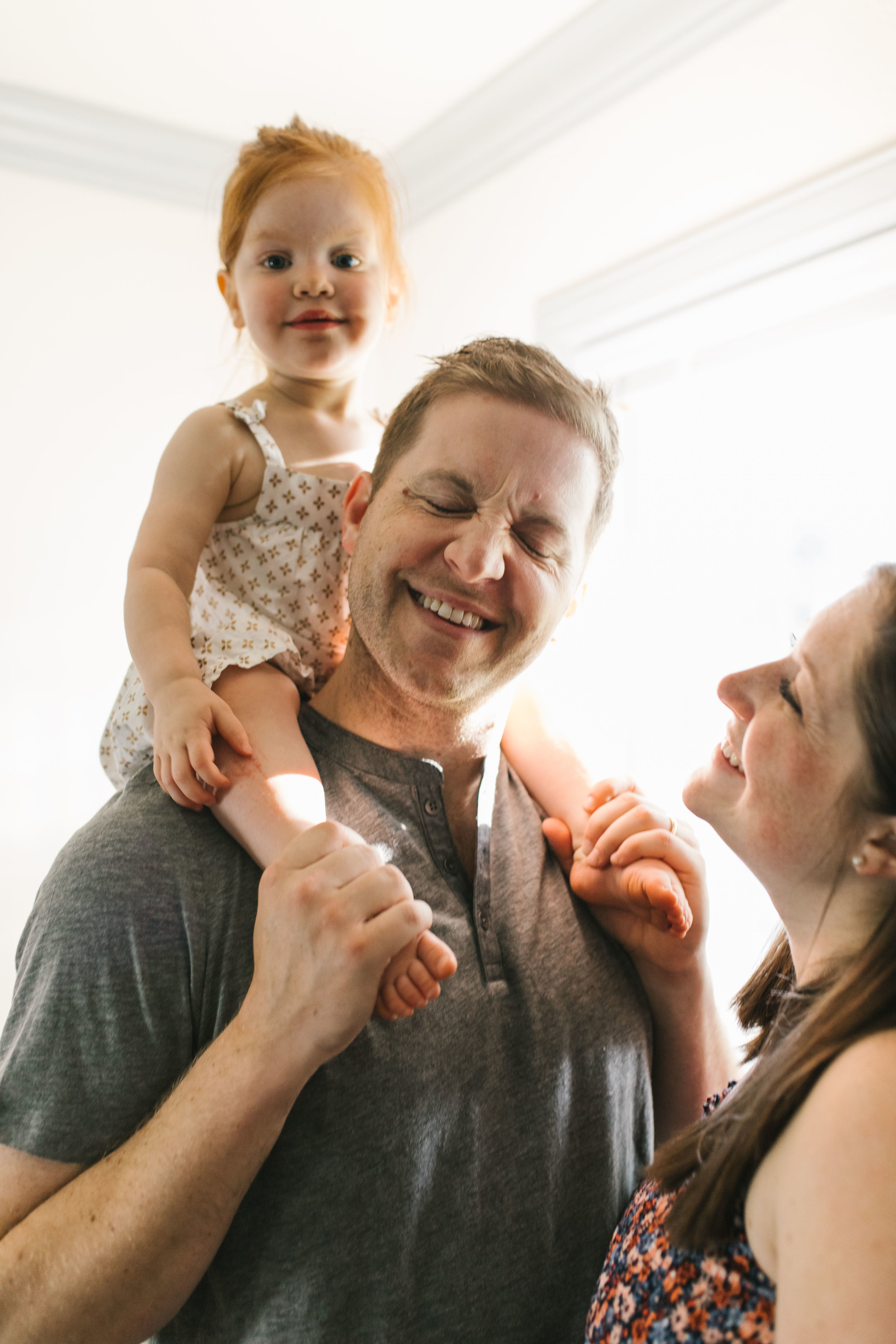 In-home maternity session with sweet family in Seattle with Chelsea Macor Photography-31.jpg