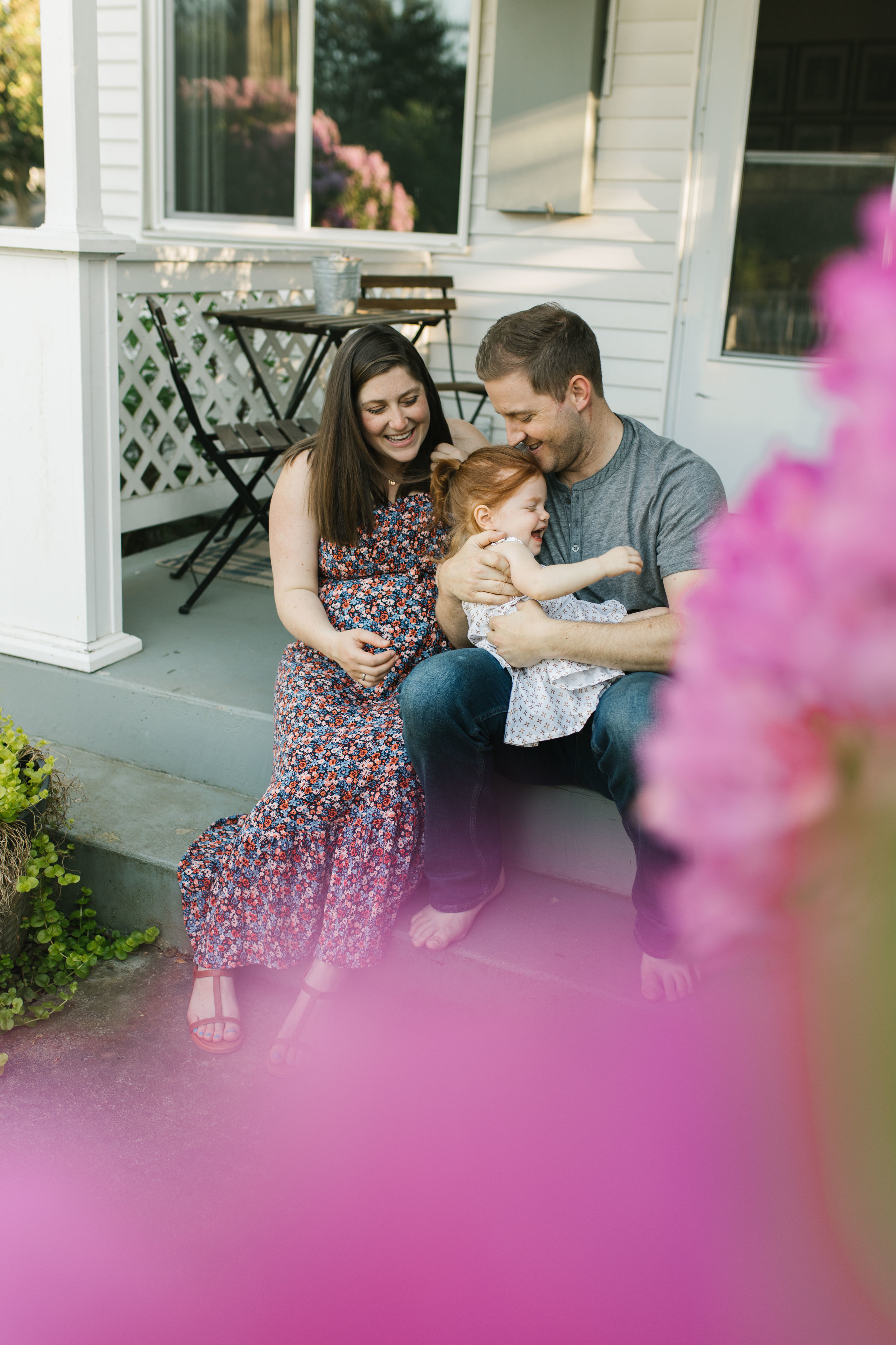 In-home maternity session with sweet family in Seattle with Chelsea Macor Photography-38.jpg