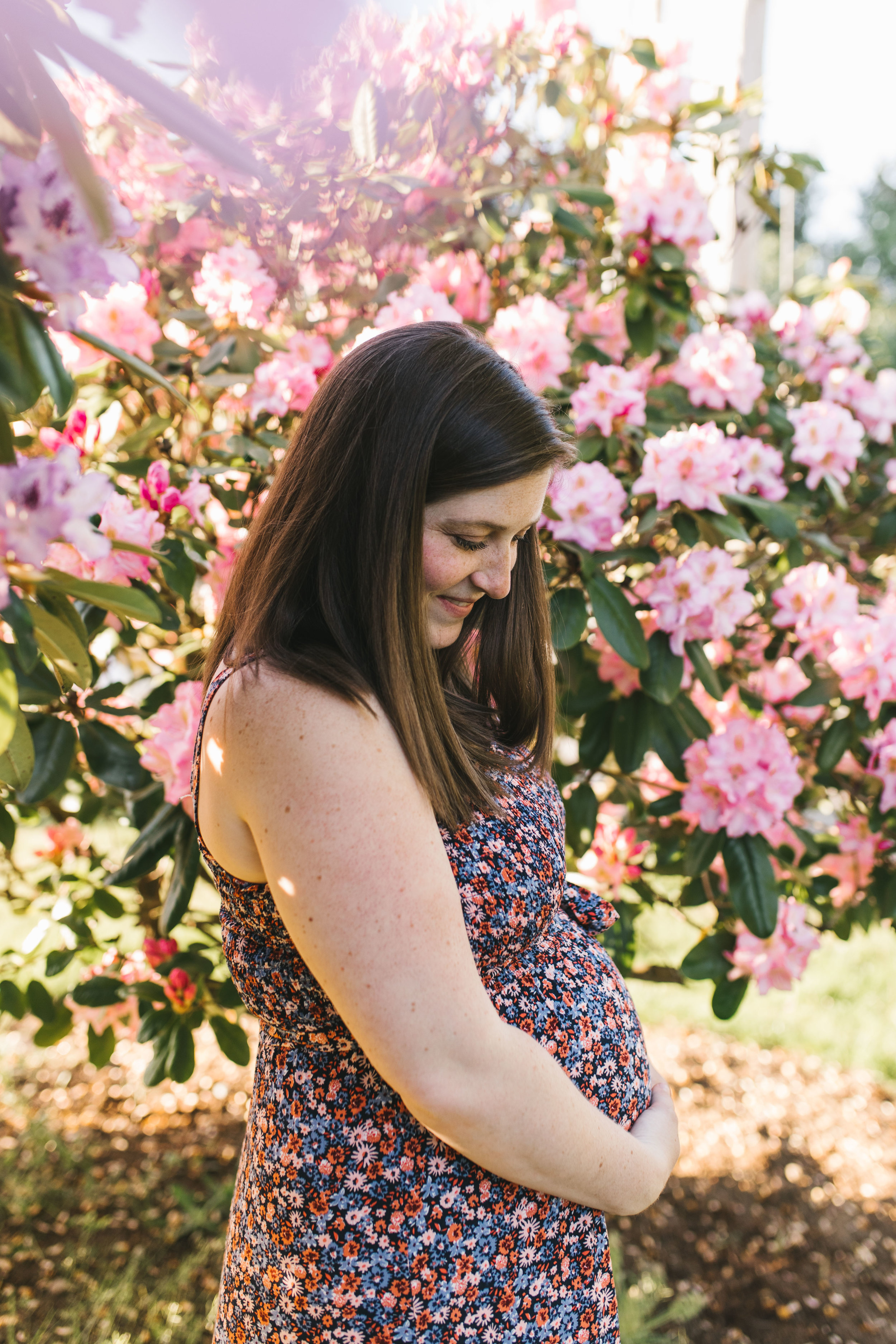 In-home maternity session with sweet family in Seattle with Chelsea Macor Photography-49.jpg