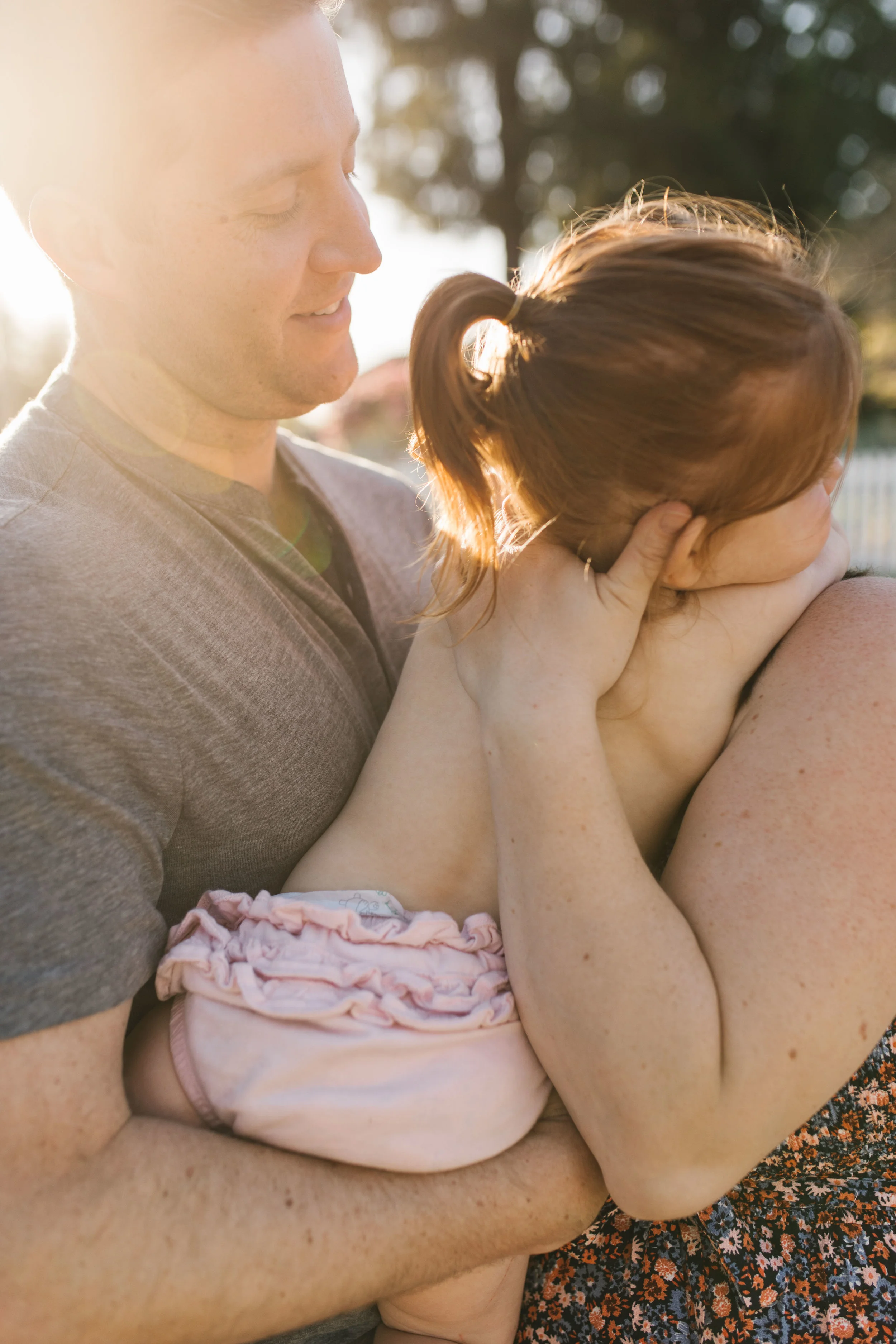 In-home maternity session with sweet family in Seattle with Chelsea Macor Photography-62.jpg