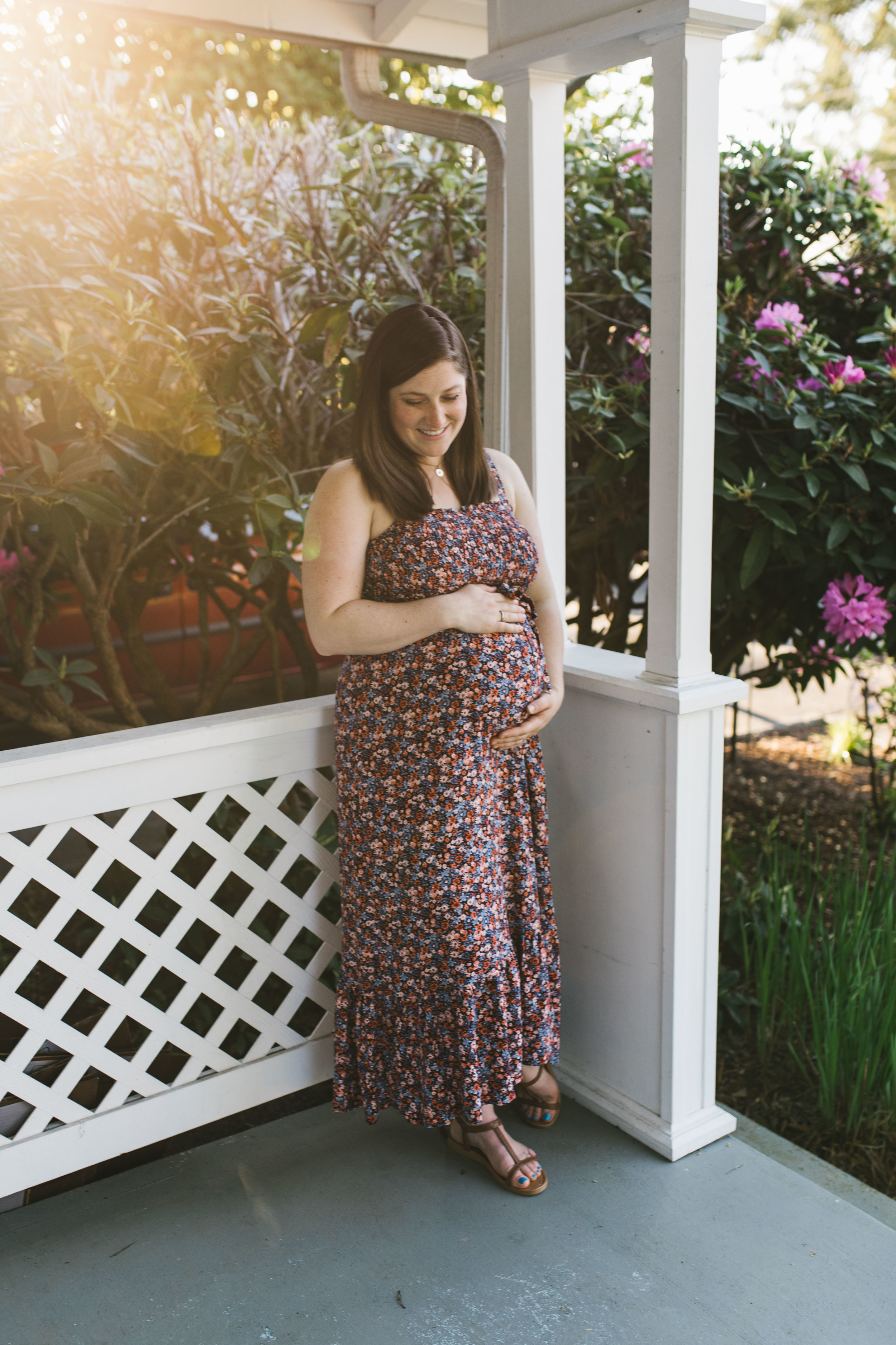 In-home maternity session with sweet family in Seattle with Chelsea Macor Photography-72.jpg