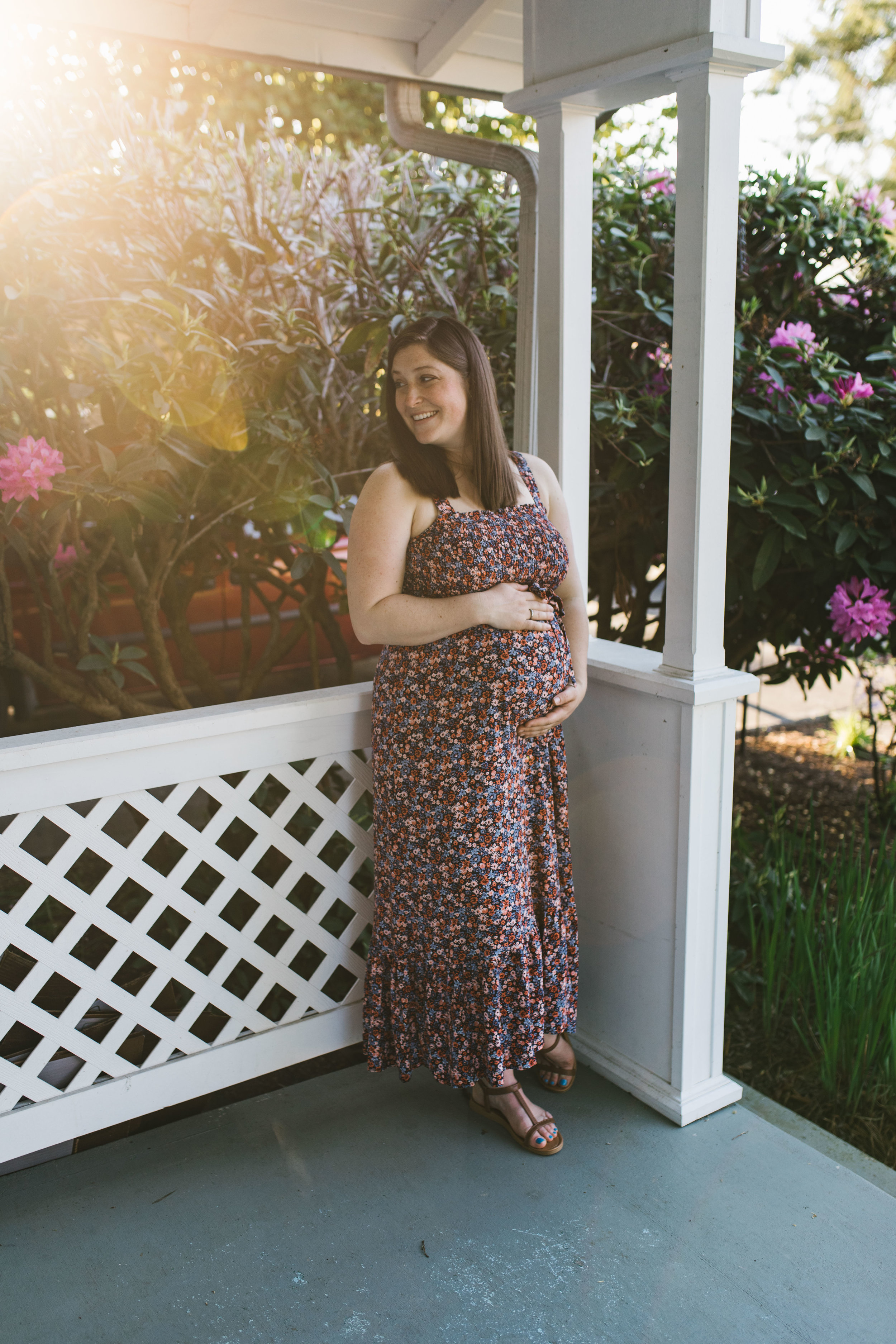 In-home maternity session with sweet family in Seattle with Chelsea Macor Photography-73.jpg