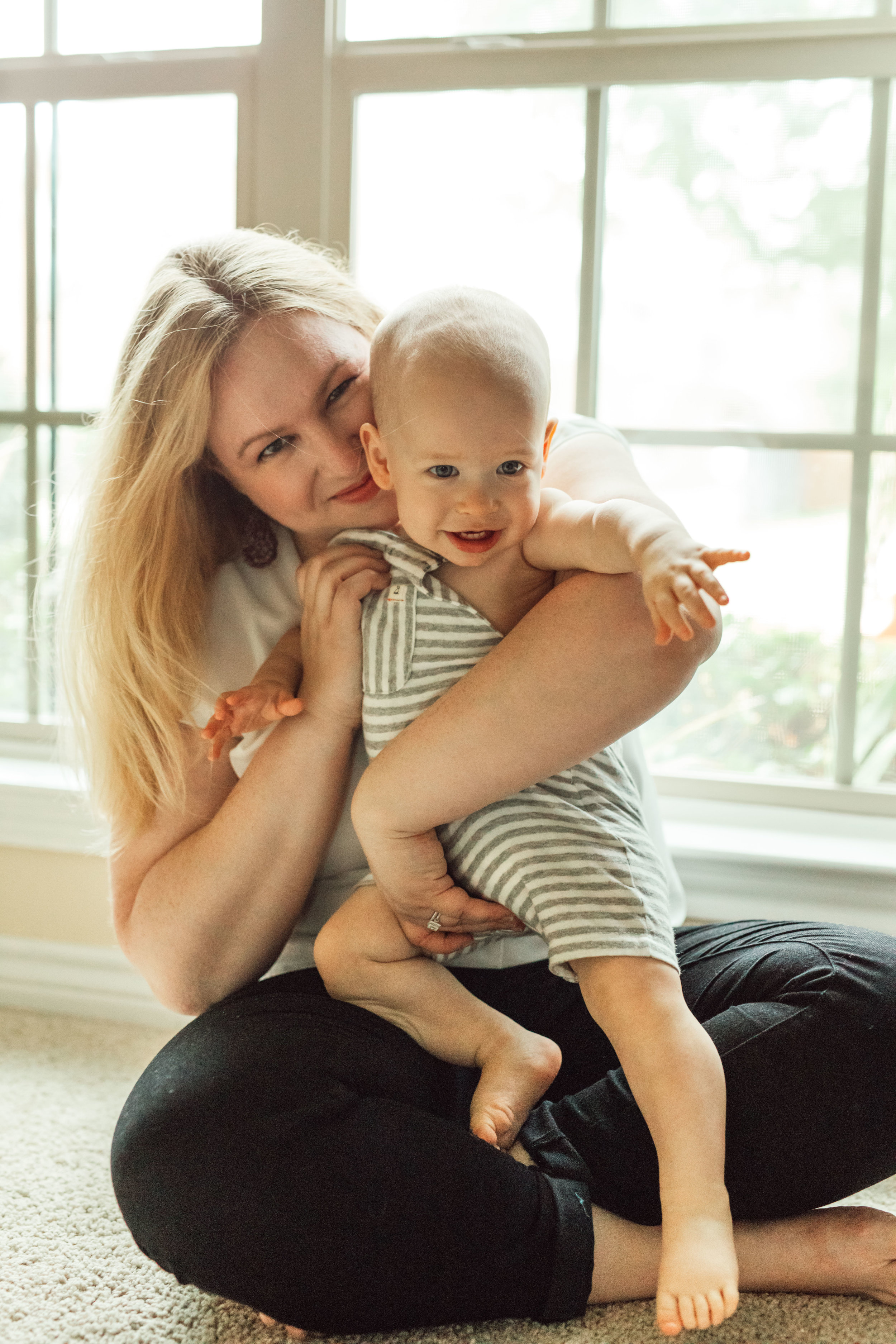 Dallas family session in-home and on a walk around the neighborhood with sweet family of four by Seattle family photographer Chelsea Macor Photography-49.jpg