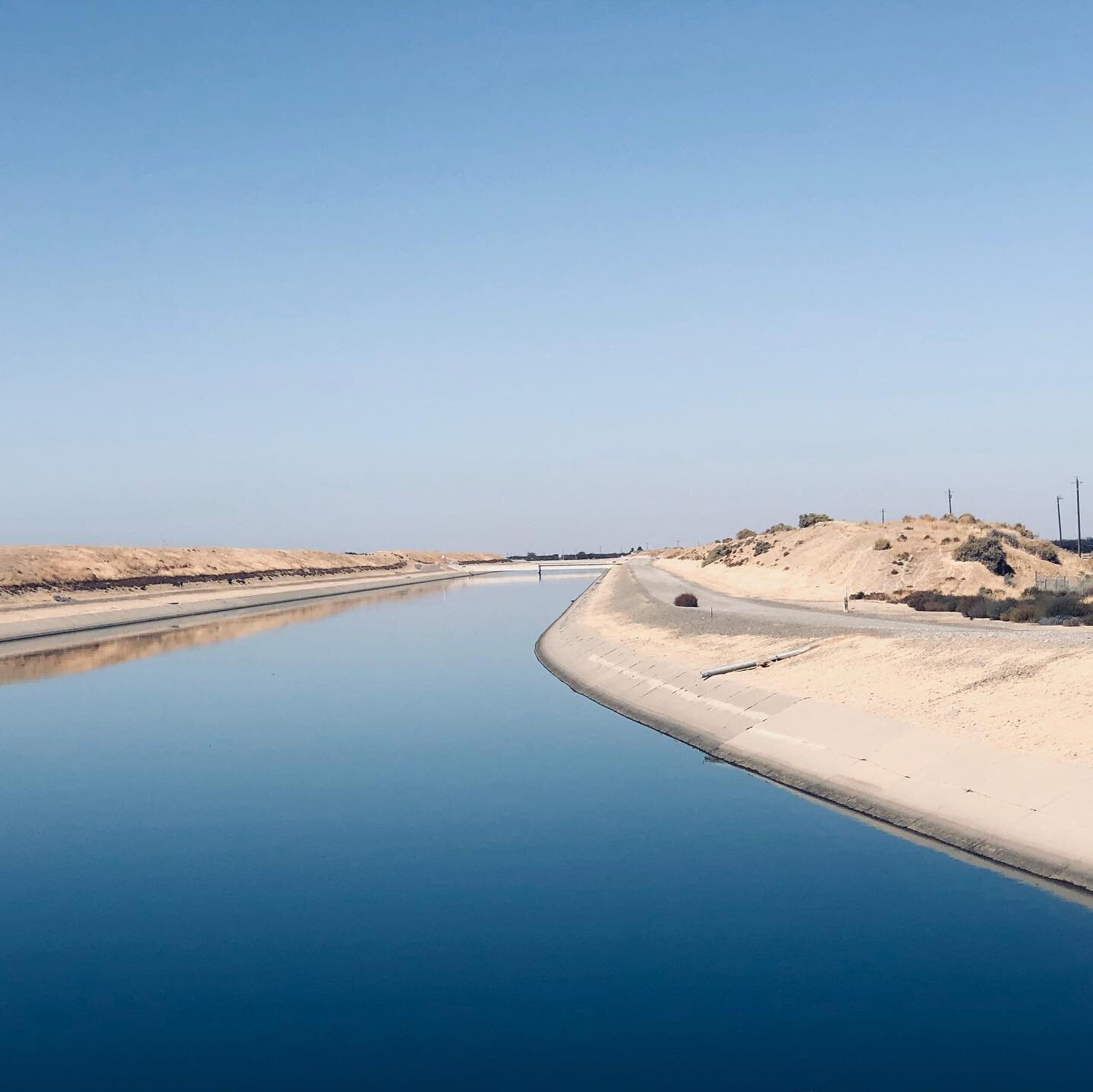 It&rsquo;s been a long and productive week in Southern California.  We are taking the weekend off to see the beach before returning home.  Here is a California aqueduct, part of the State Water Project.  Isn&rsquo;t it beautiful? 
#californiaaqueduct
