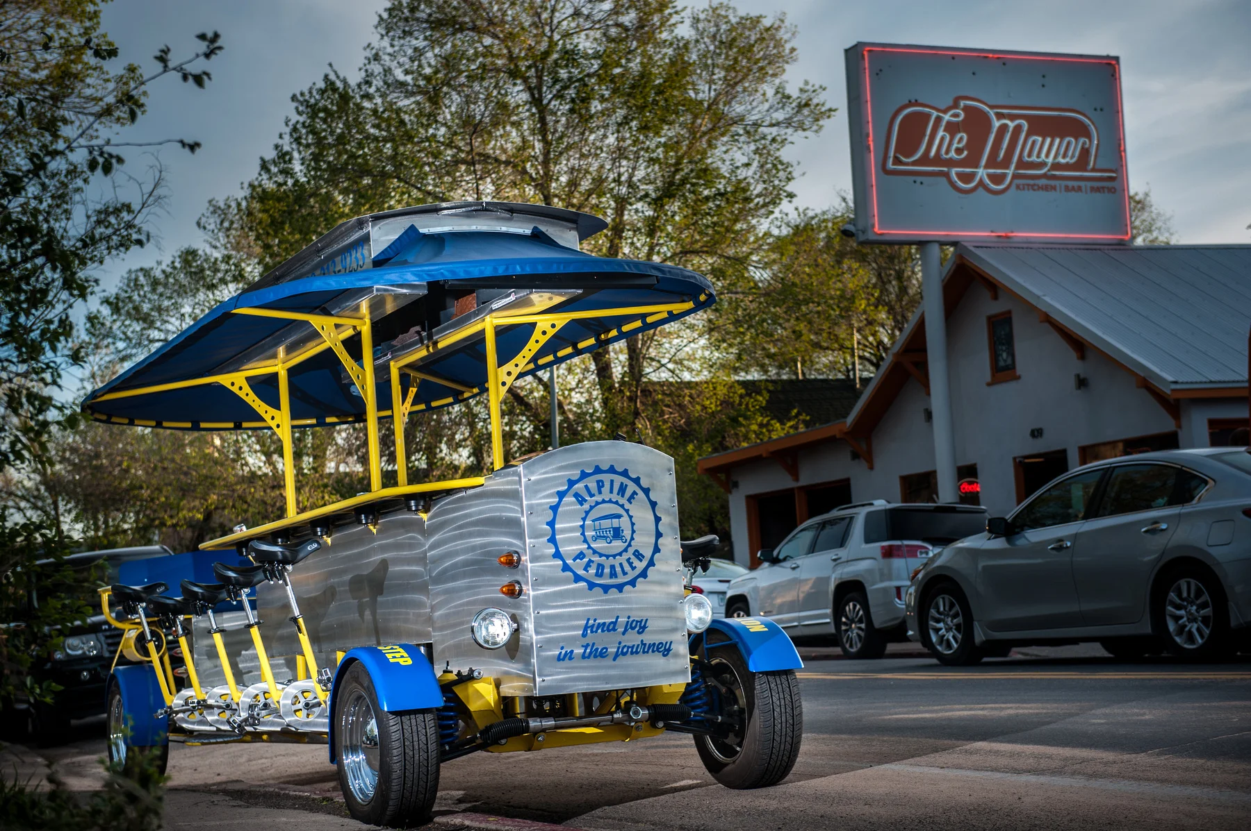 015-alpine-pedaler-flagstaff-2017ther2studio-ZF-9769-83523-1-001-015.jpg
