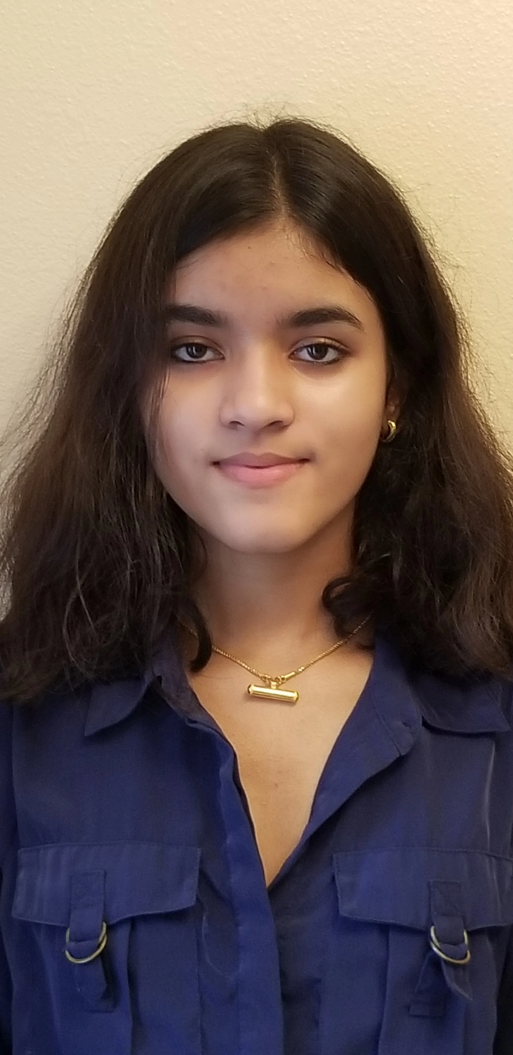 headshot (1).jpg