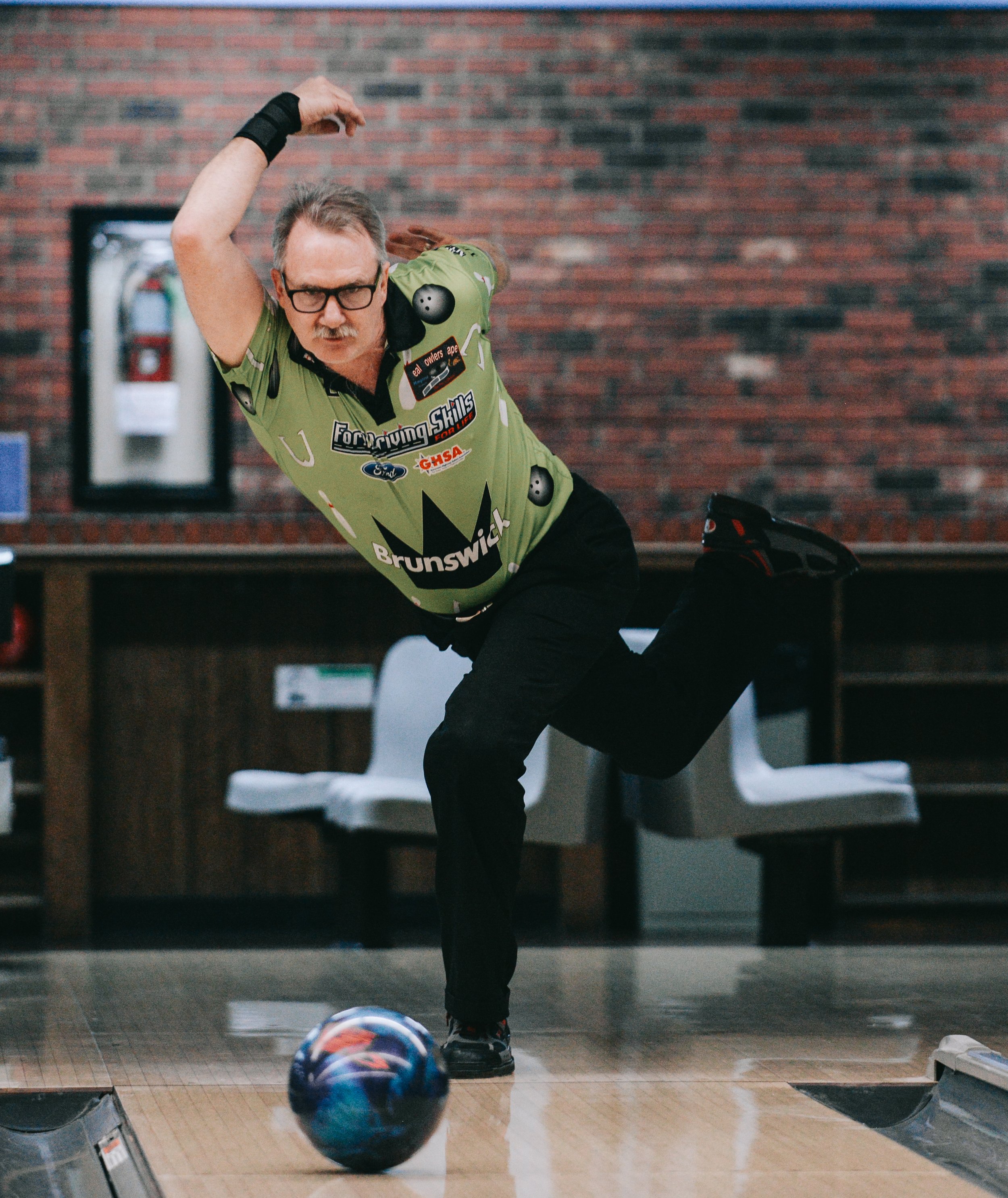  Walter Ray Williams Jr. from Oxford, Fla. practices bowling in preparation for the PBA Lubbock Sports Open Tuesday afternoon, Jan. 22, 2019 at South Plains Lanes. [Abbie Burnett/A-J Media] 