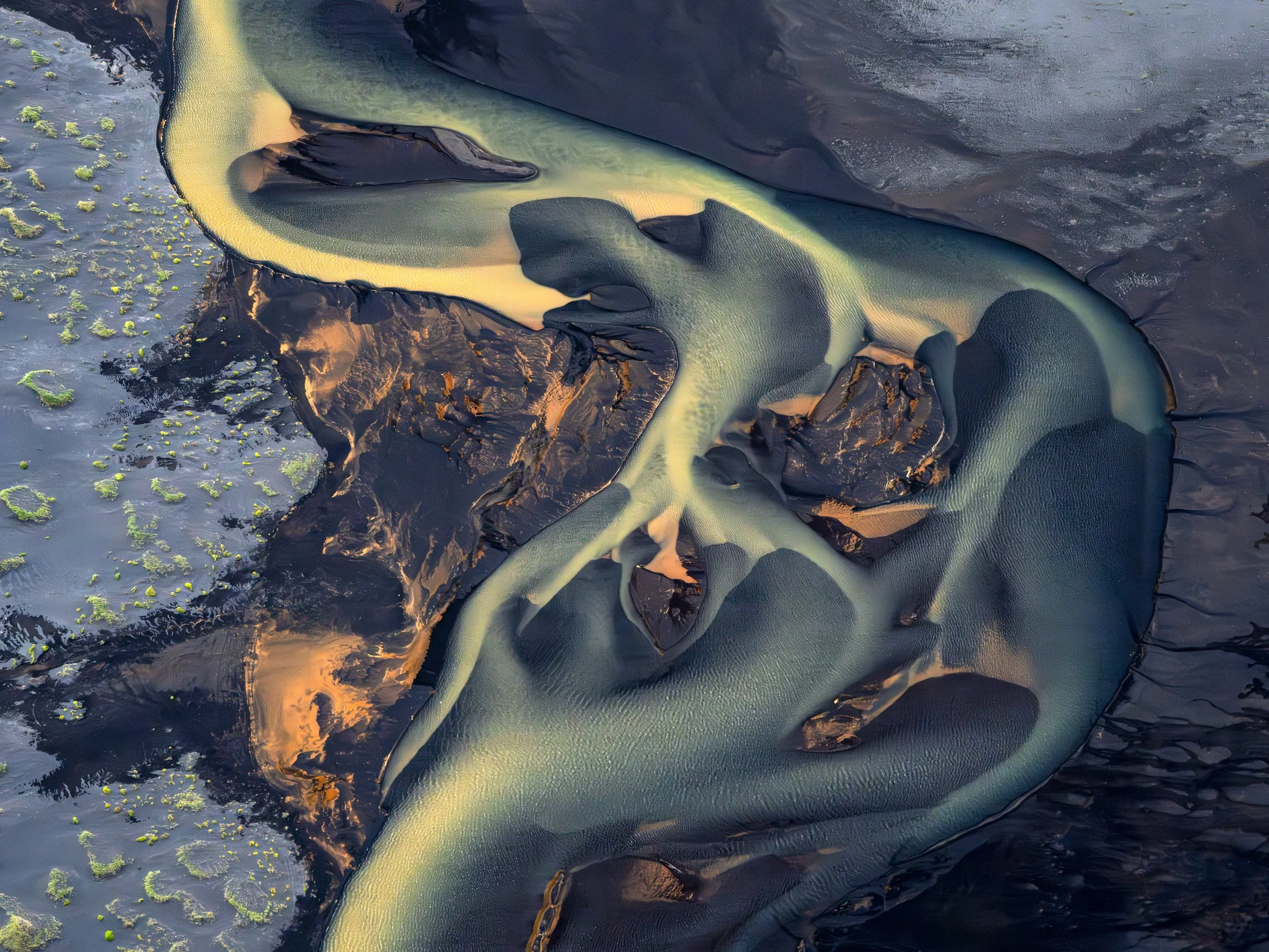 Copy of mattera_heather_iceland1 - Amber Terranova.jpg
