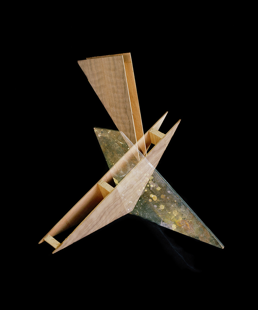  Alejandra Laviada,  Interlocking Triangles,  2014 