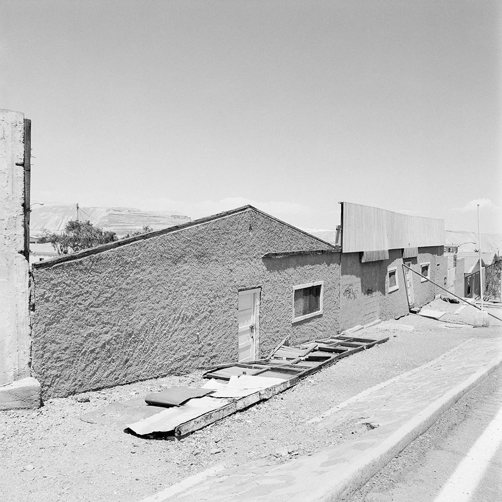 Cristian Ureta, Untitled from the series Volviendo a la Tierra, 2003–2005