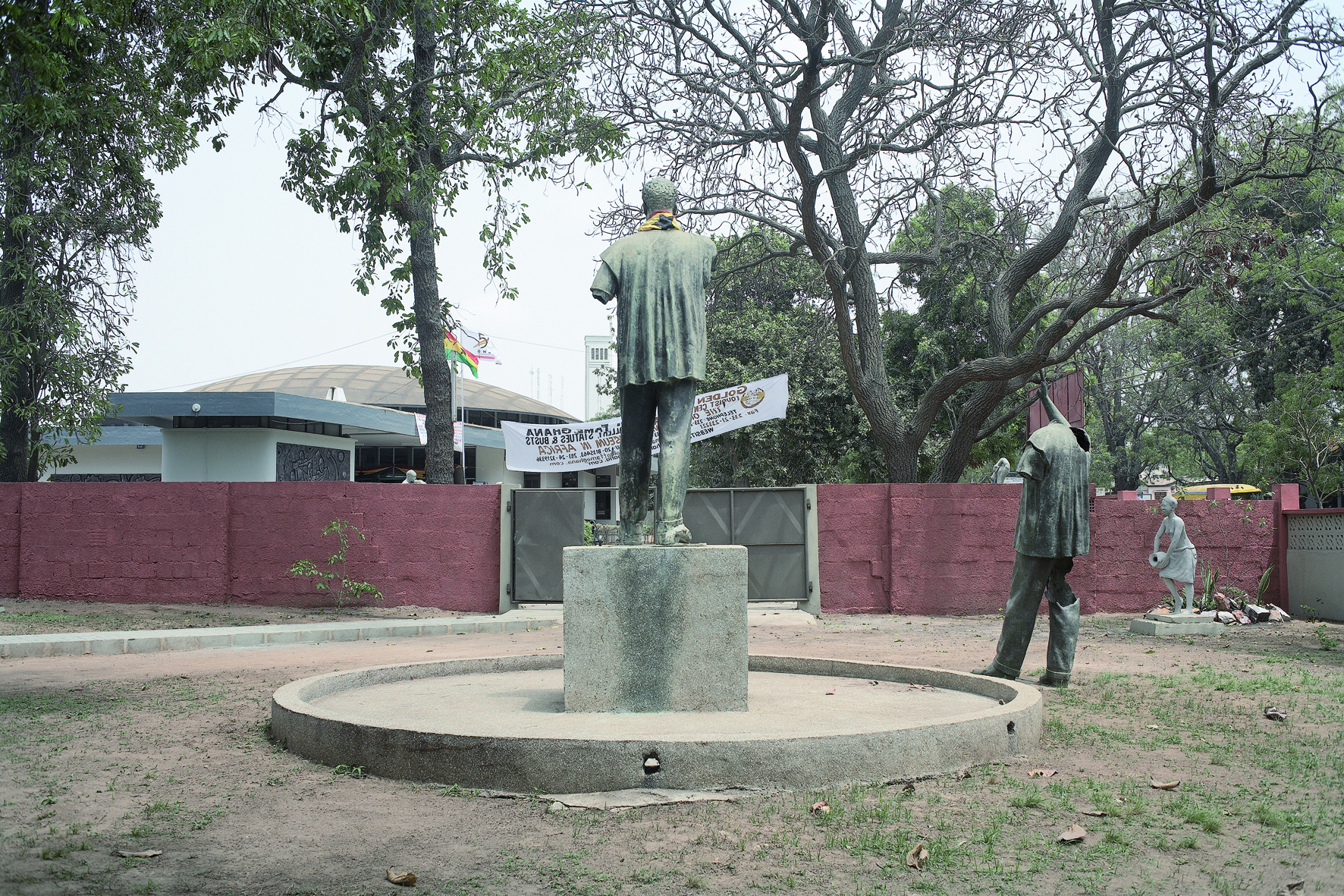 Statues of Kwame Nkrumah.jpg