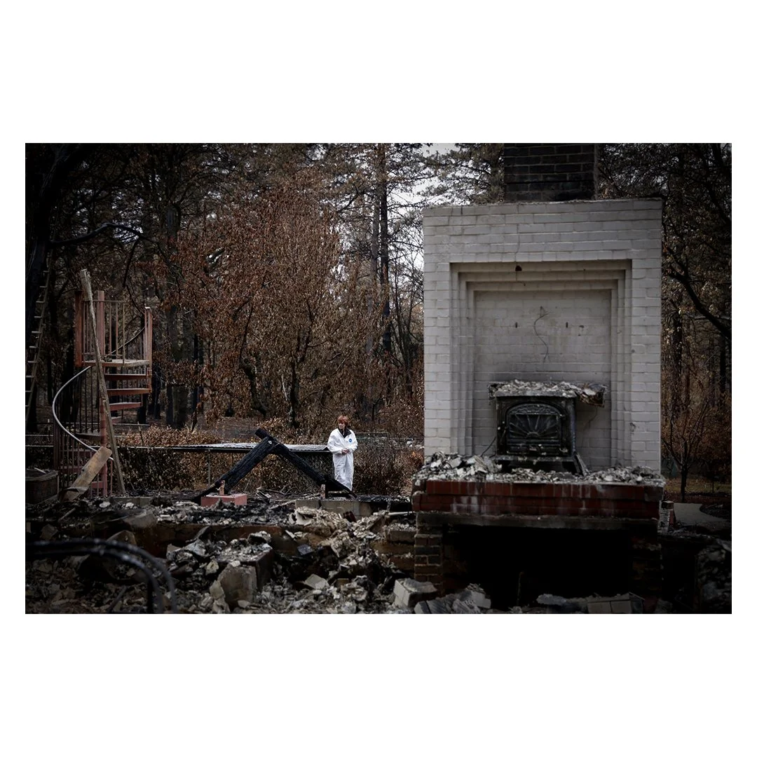 2025 Pacific Northwest Drawers Feature
Allen Myers: 𝘚𝘶𝘦 𝘚𝘵𝘦𝘳𝘭𝘪𝘯𝘨

&ldquo;I explore the intersection of humanity and the environment through visual storytelling. My work captures moments of resilience and transformation, inviting reflection