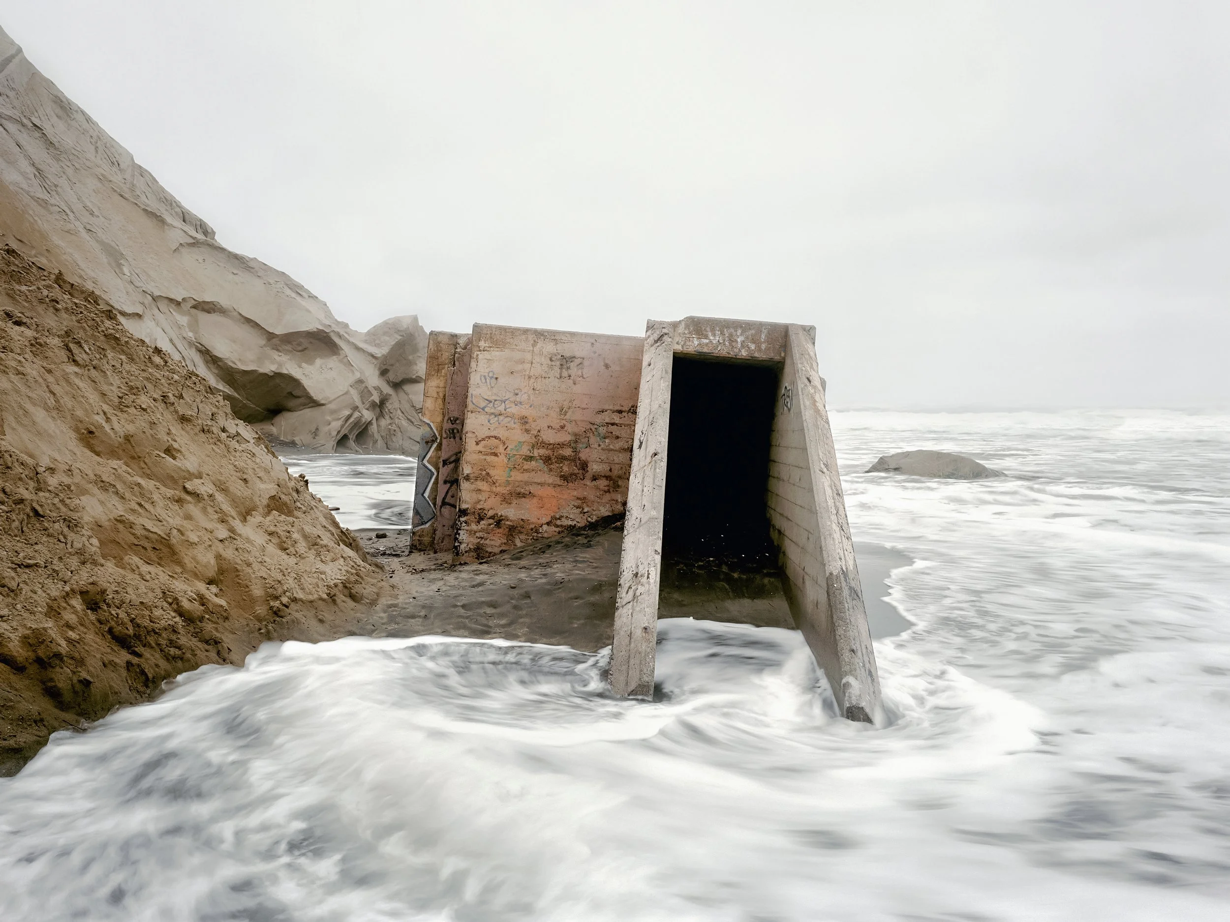 FradkinOrig1 - Bunkers_AFradkin_2007.jpg