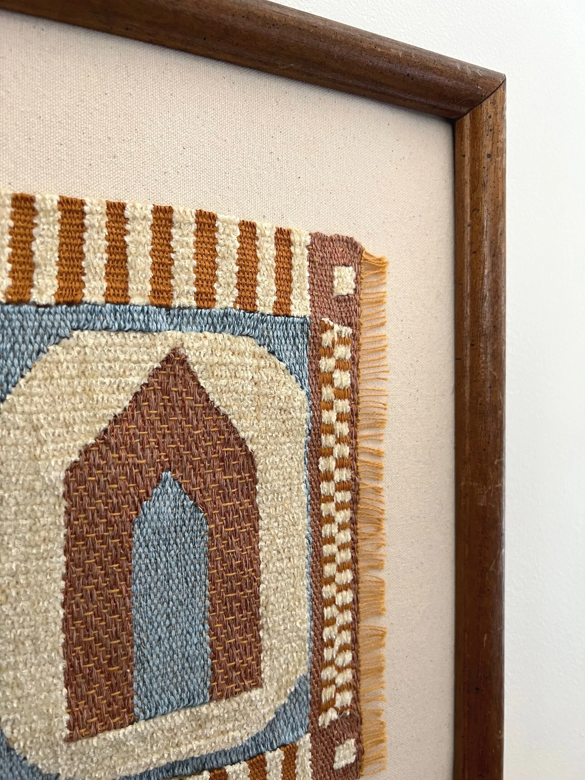 8DF2637C-1DB8-46F4-96F9-1112546AAEA6