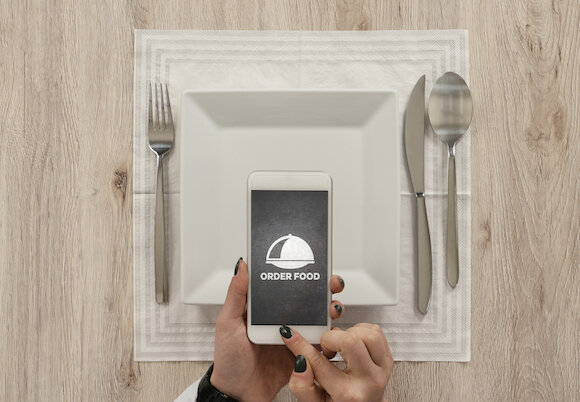 New Hampshire Restaurant Conglomerate Takes DoorDash and Grubhub to Court