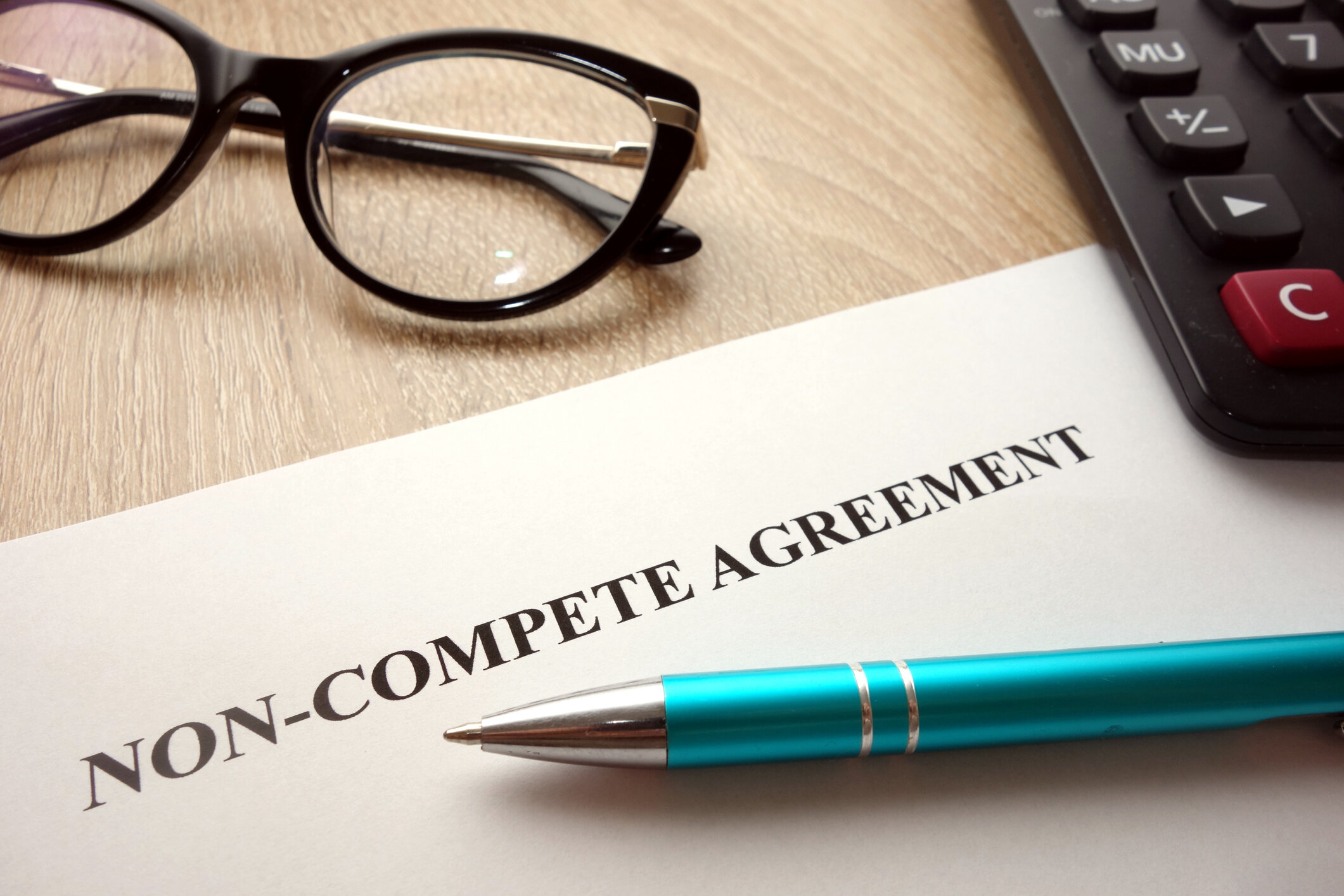 Top Intellectual Property (IP) Traps to Avoid in Contracts