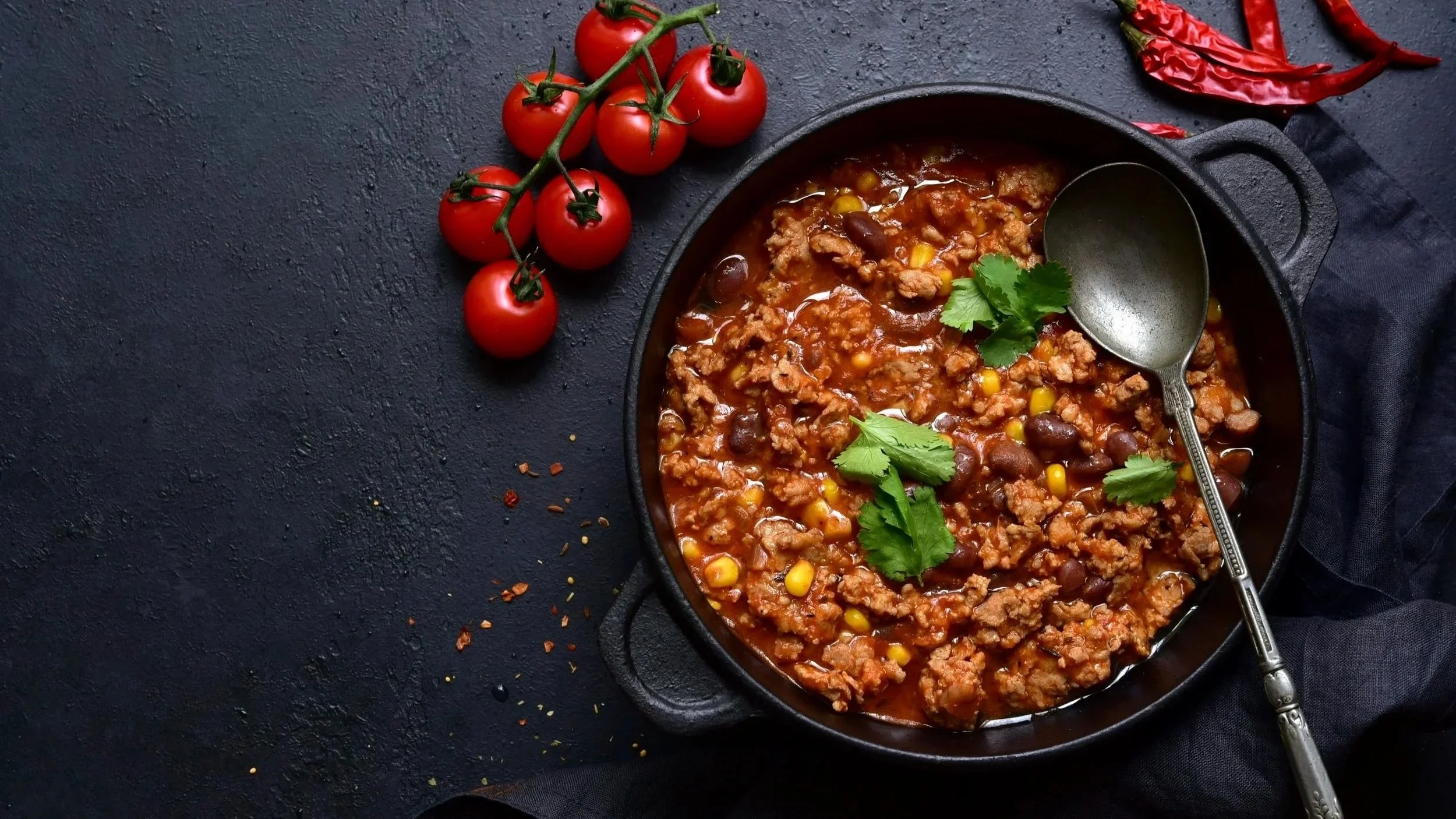 Texas Chili: History, the Bean Debate, and the Law Behind the Legend