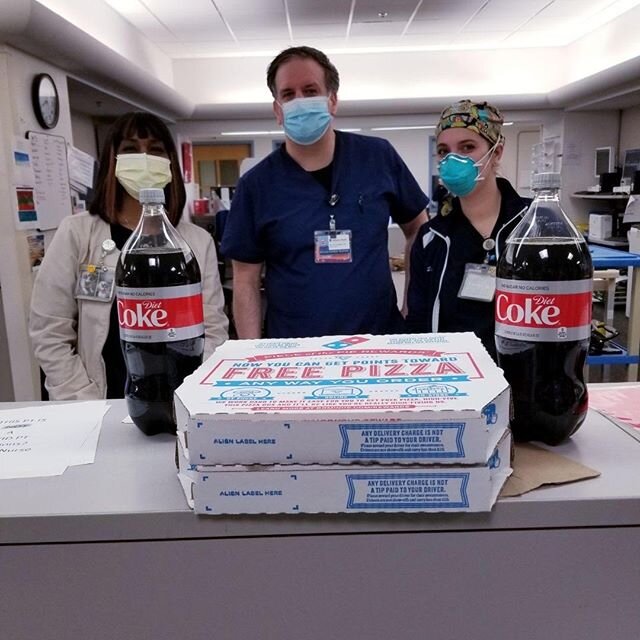 Happy #ThrowbackThursday! Recently, a few members of #KofCOLG recognized that the front line medical workers during #COVID19 often dont have time to eat during their shift. So, we teamed up with local Dominos &amp; delivered about 500 pizzas to local