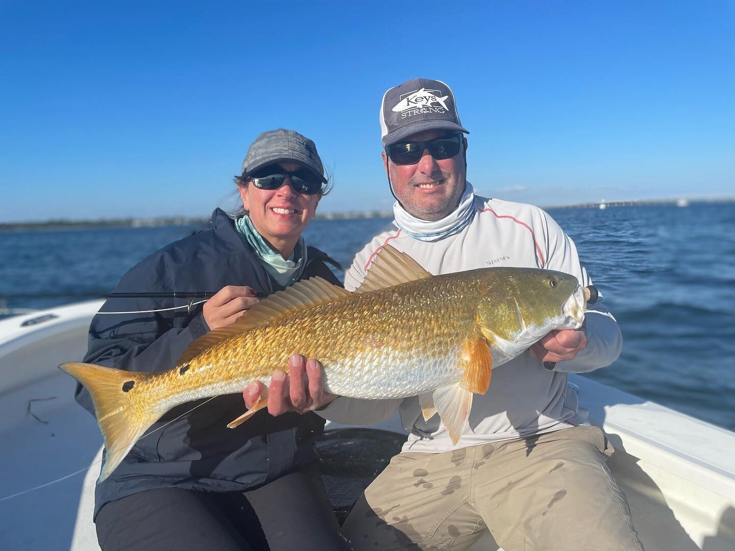 Christmas card picture season. #flyfishing#flyfishingsaltwater#saltwaterflyfishing #saltwaterfishing #pensacolafishing #pensacolabeach #perdidokey #fishingpensacola #flyfishingpensacola #fishingpensacolabeach #flyfishingpensacolabeach #flyfishingperd