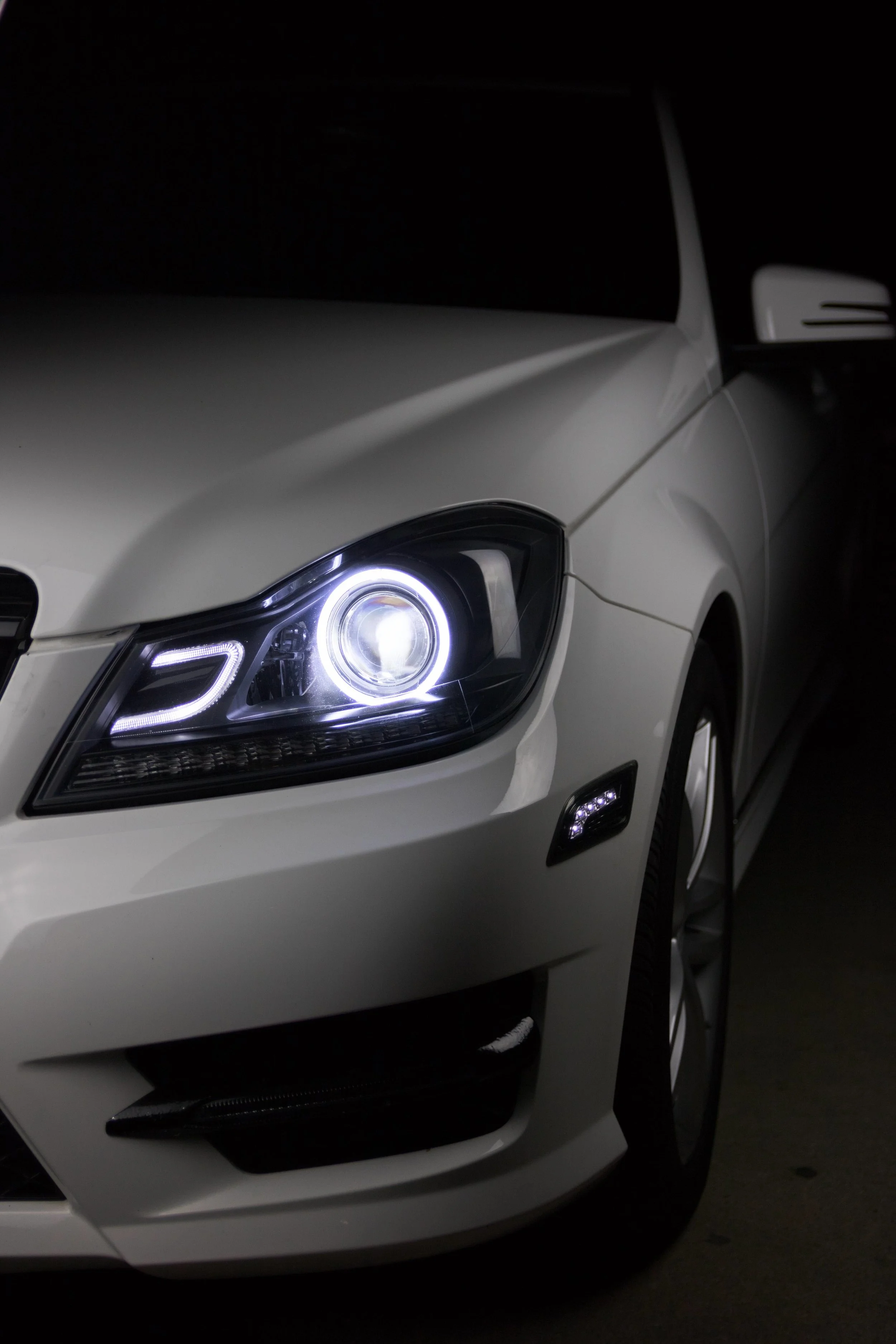 Evil Headlights | Custom Retrofitting 