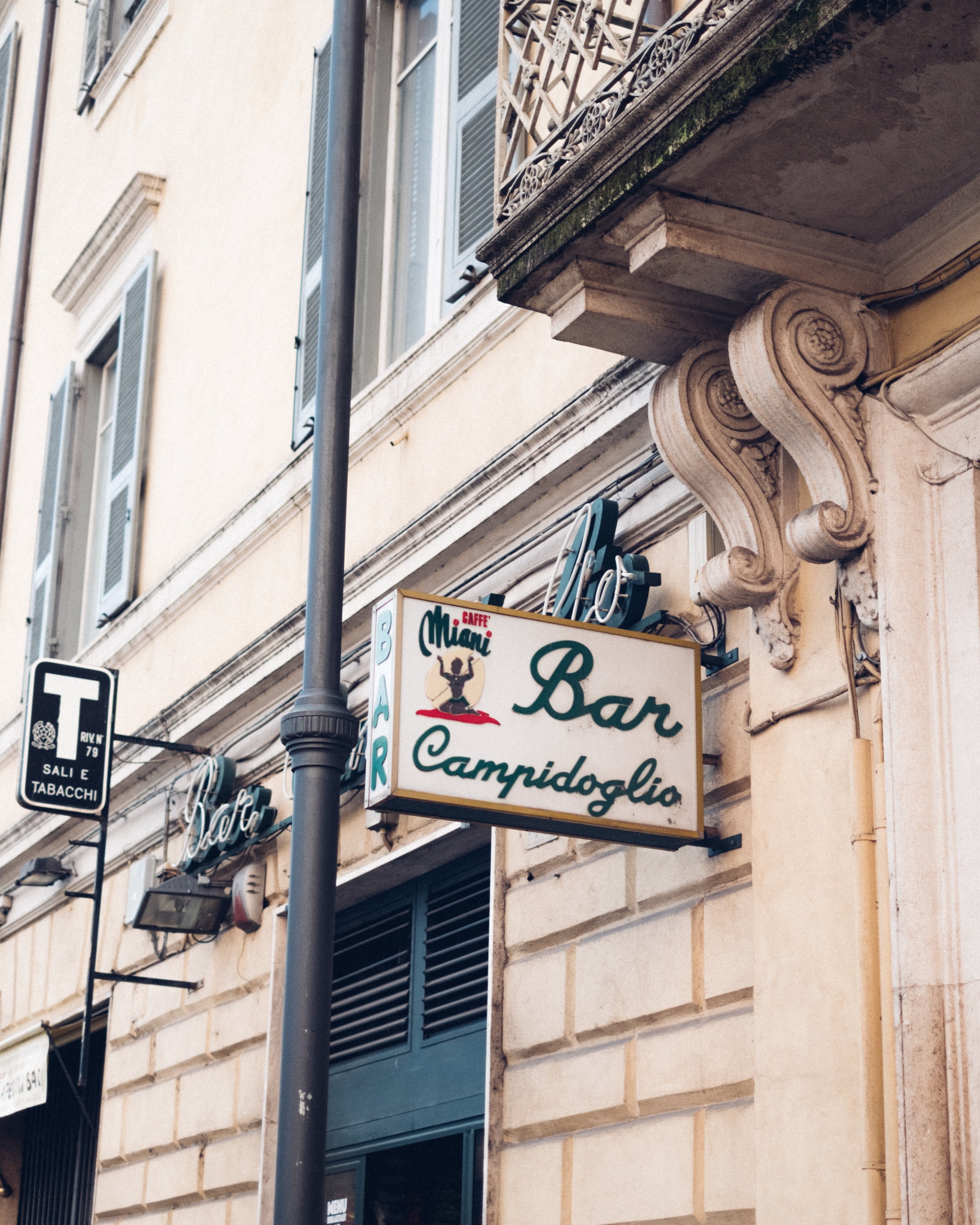 ThereseElgquist-Bar-Campidoglio.jpg