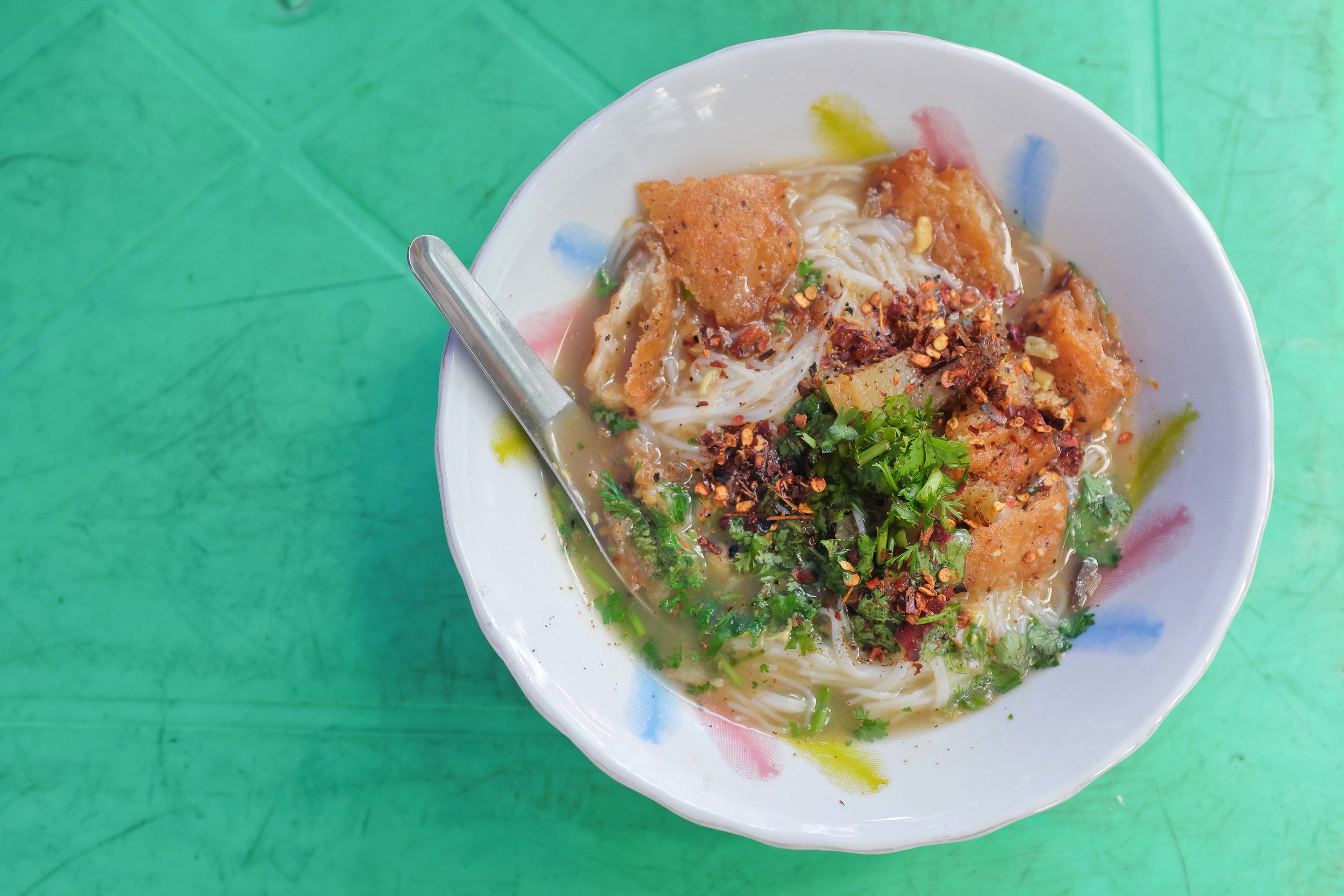 Mohinga - Classic Yangon Street Food
