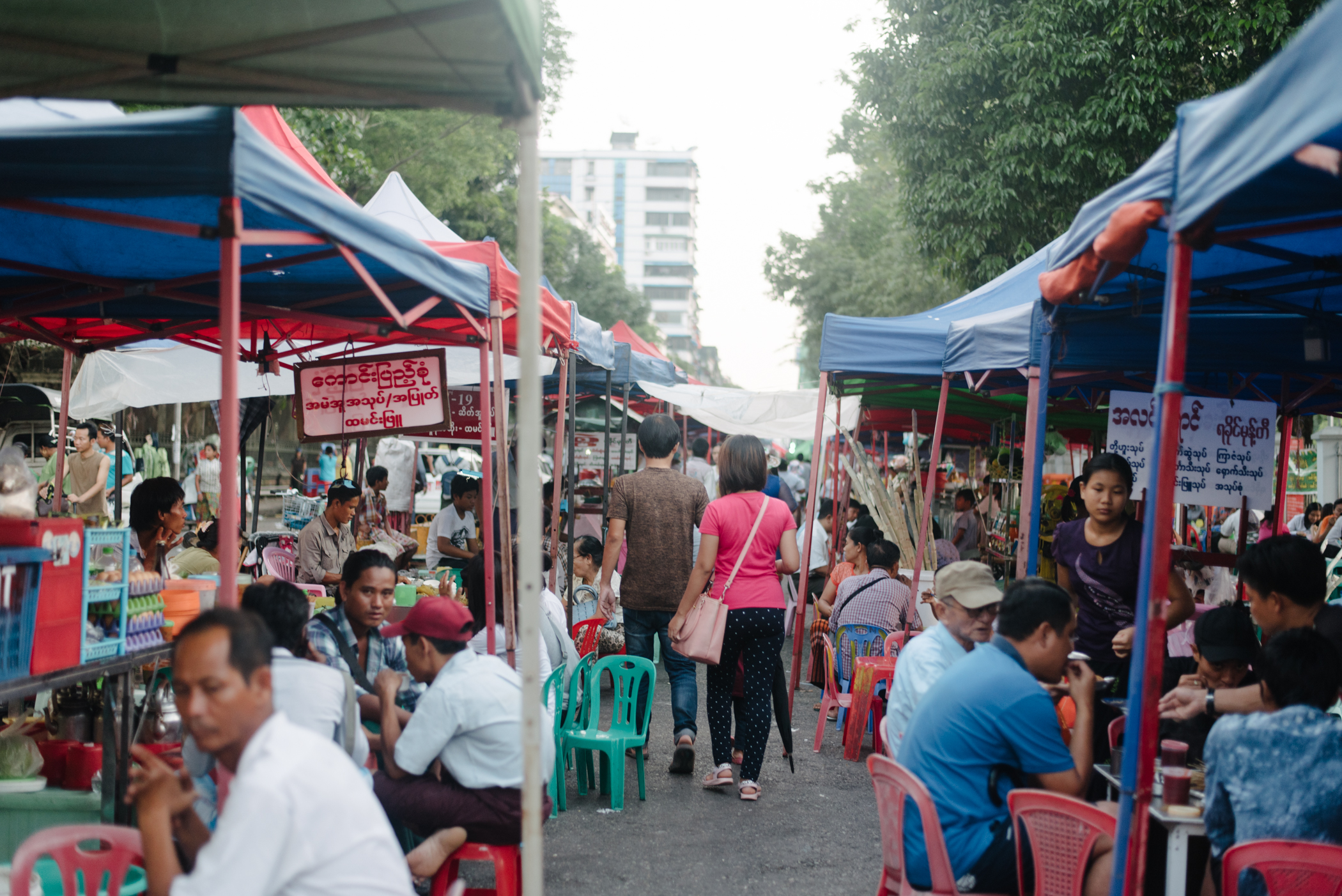 Must see Yangon Street Food Market Tour