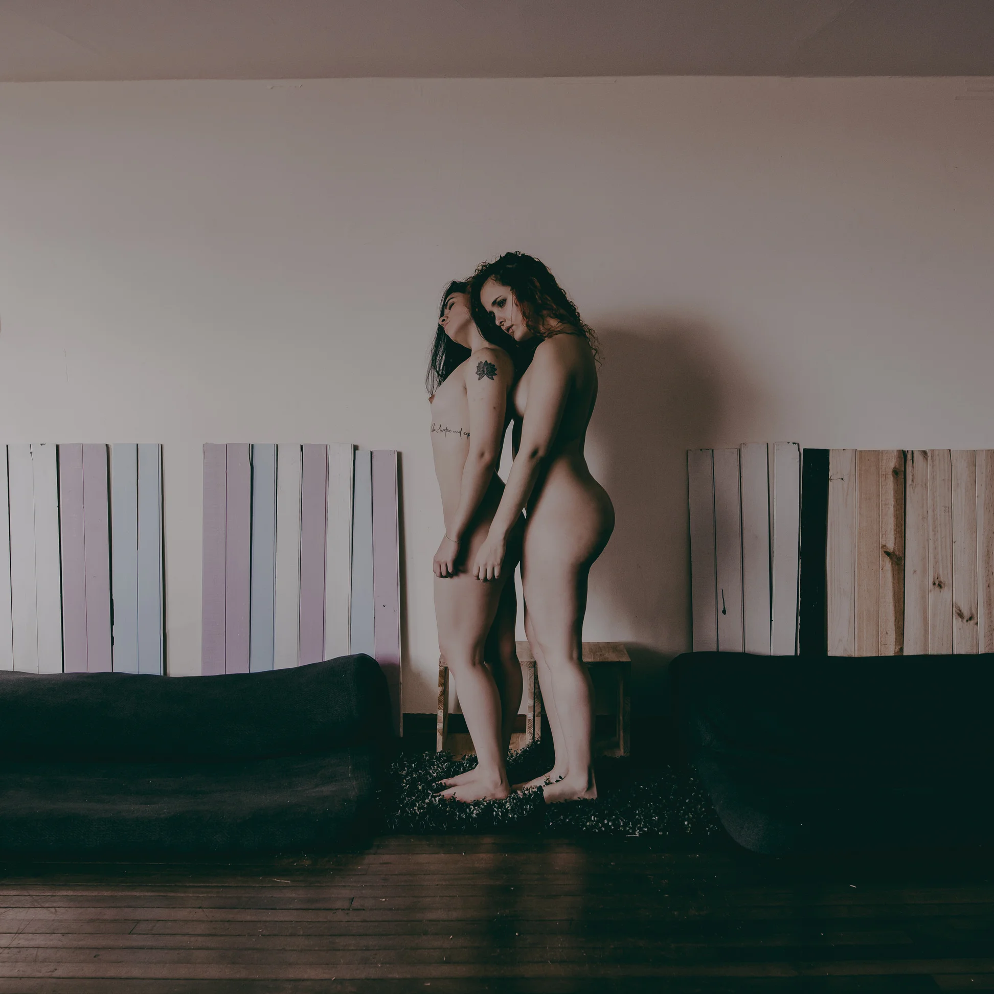 CARO Y ROJA NUDE -0102.jpg