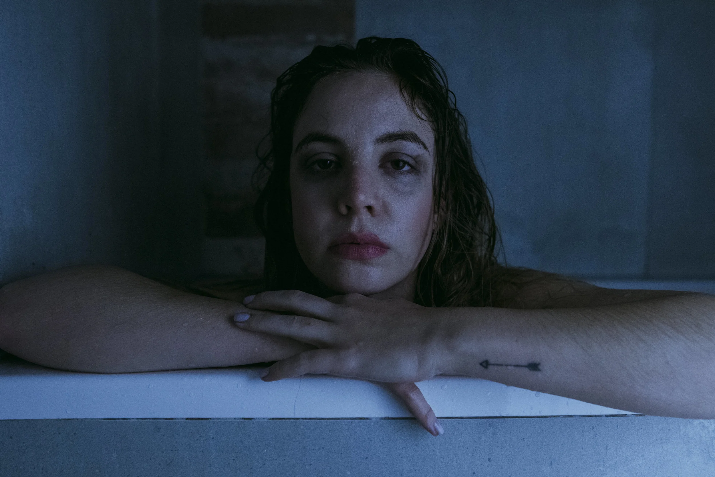 Laura Fly -185324-1.jpg