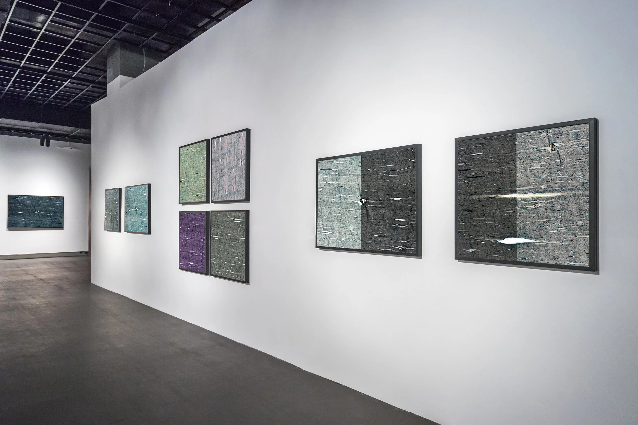 On Physical Lines of Force / Part I, II, V, VI, VII, XIII, XV, XVI, XVIII,  2022 - Installation view (Edition of 8 + 1 AP, framed, signed and numbered) Graphite, wax pastels, inkjet ink on 310 g/m Hahnemühle 120 x 85 cm (47 x 35 in), 85 x 85 cm (3