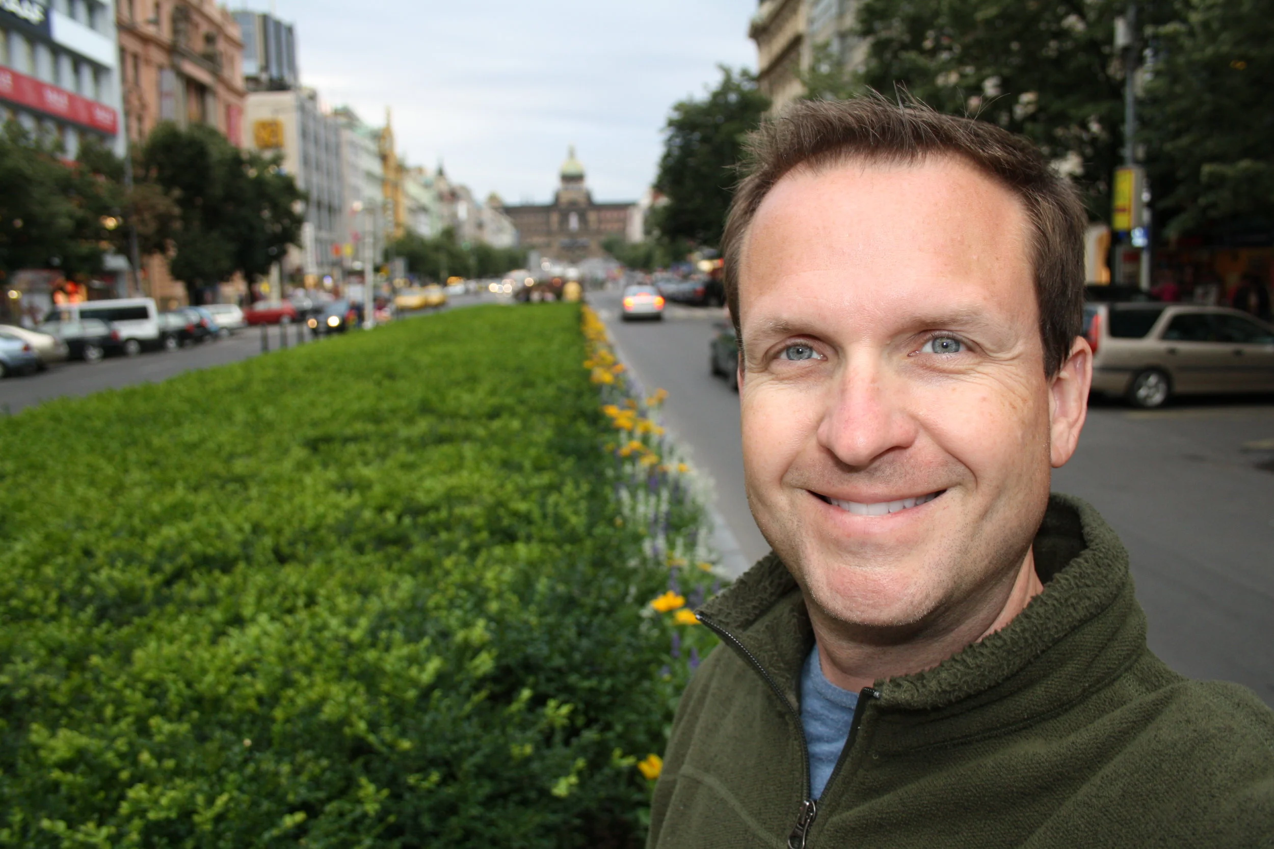 MKAM in Wenceslas Square.jpeg