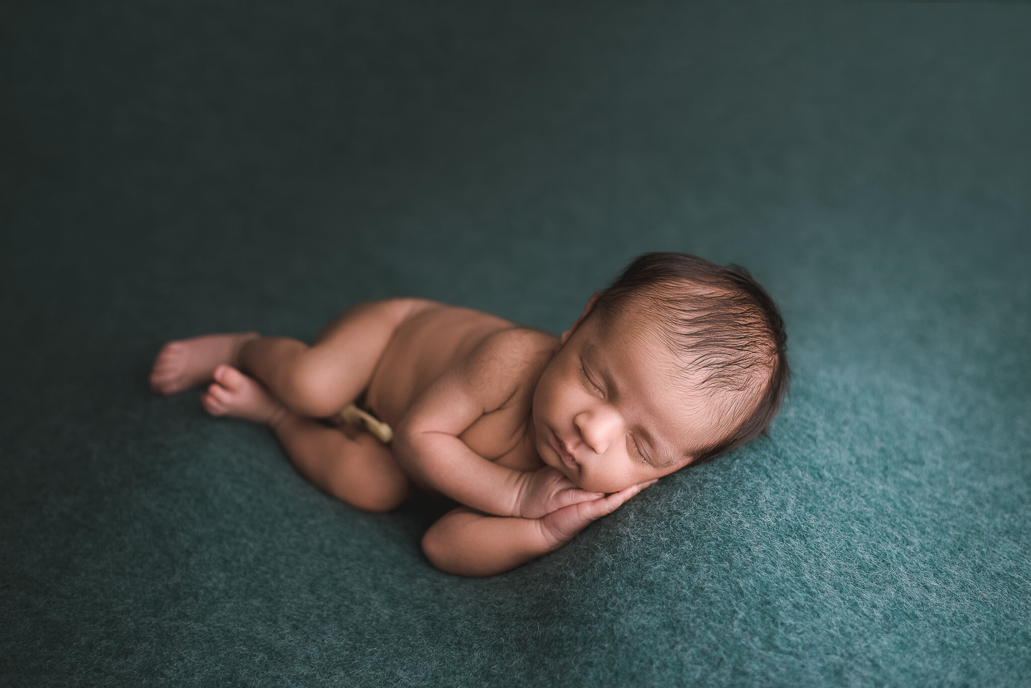 newborn photo baby photographer calgary