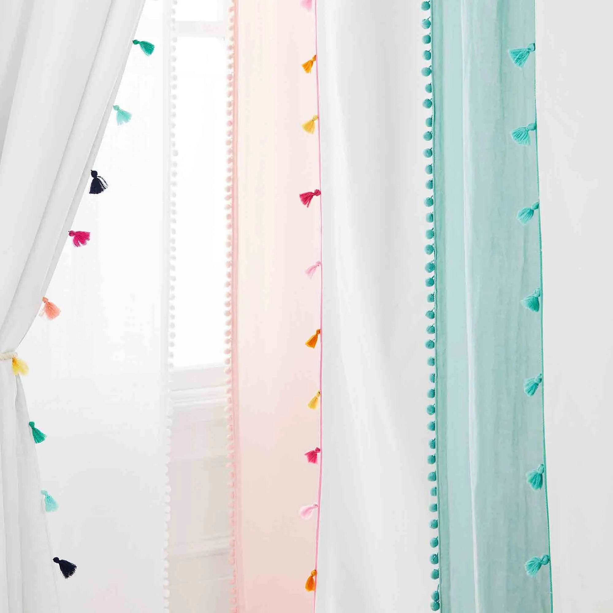 open-box-tassel-blackout-curtain-xl.jpeg