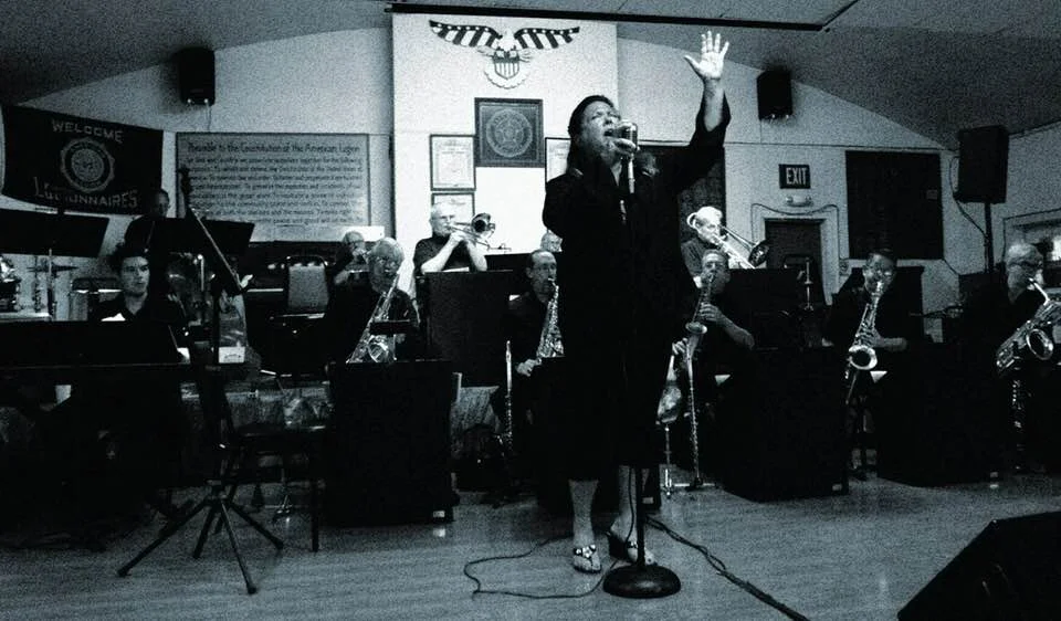 MOTHER'S DAY BRUNCH! 5/13. 17 PIECE BIG BAND