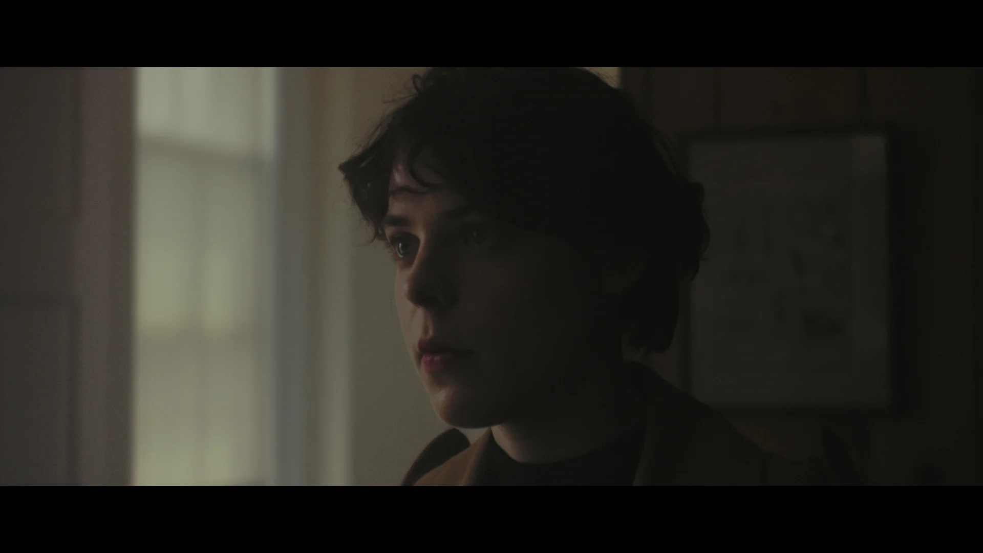 FINAL GRADE_A Friend of Your Father's.GRADED.20190624.PRORES4444.mov.01_05_28_00.Still039.jpg