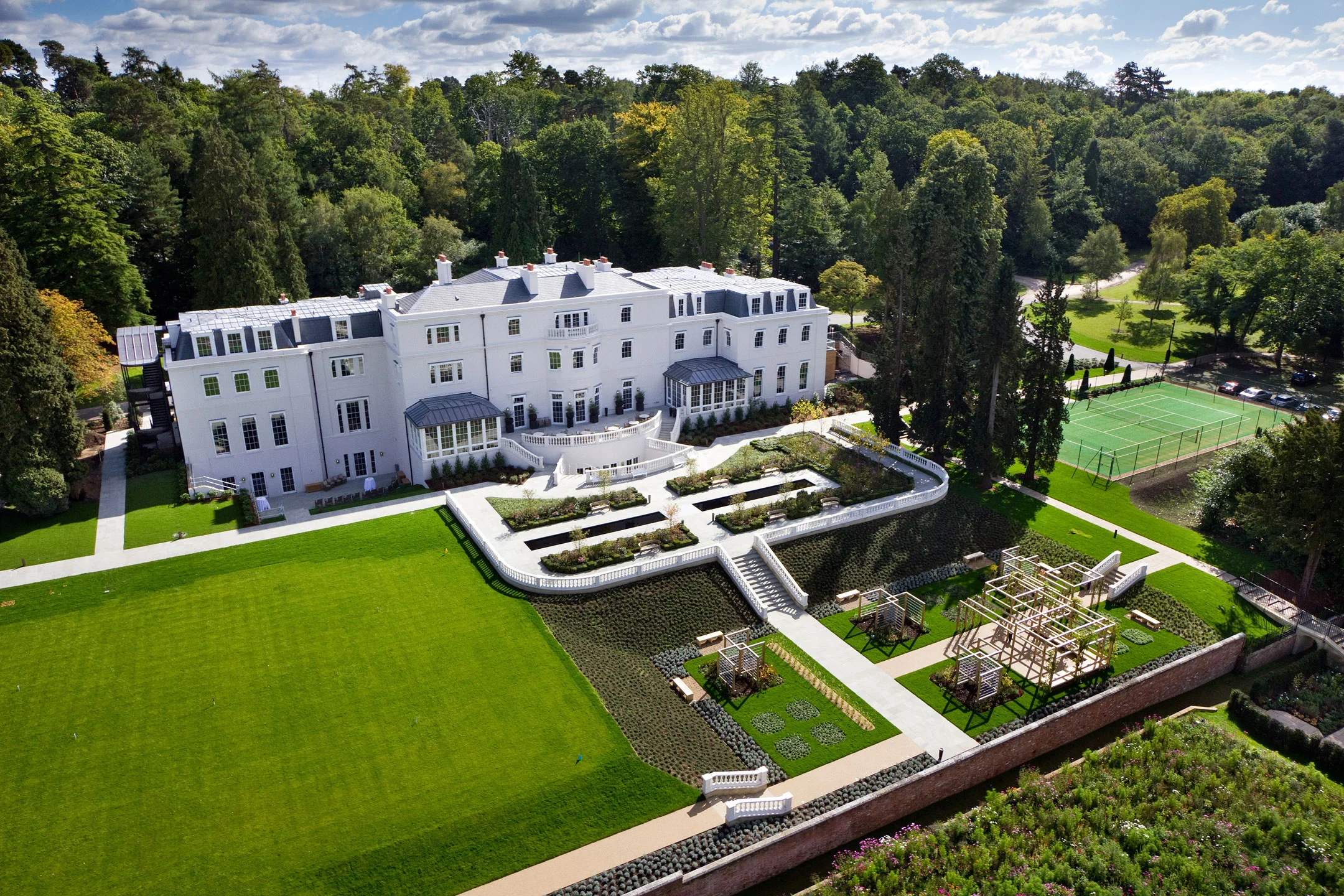 Coworth-rear_oblique_large.jpg