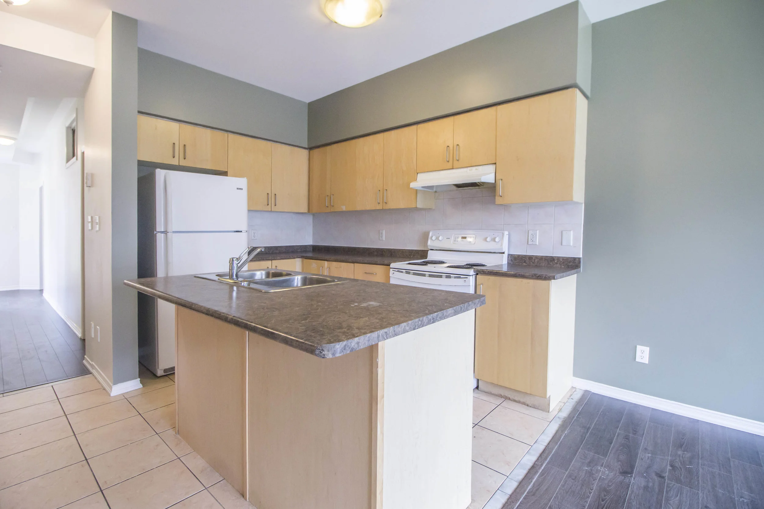 90Leitch-09-highres.jpg