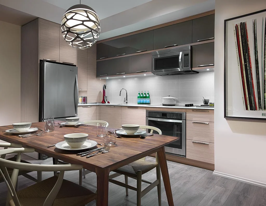 modelsuite-kitchen.jpg