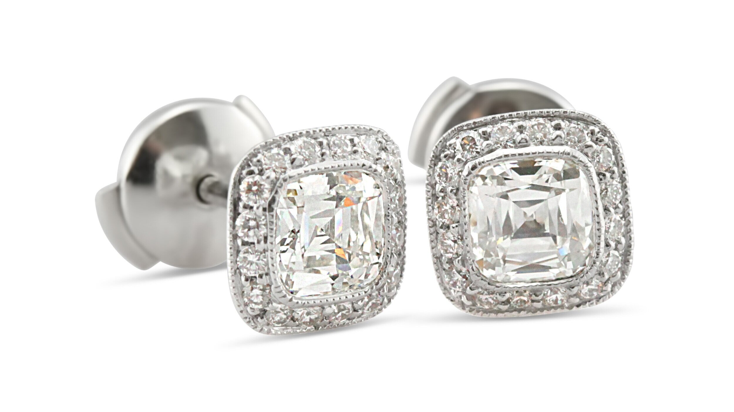 Diamond+and+Platinum+Earrings+by+Tiffany_5888.jpg
