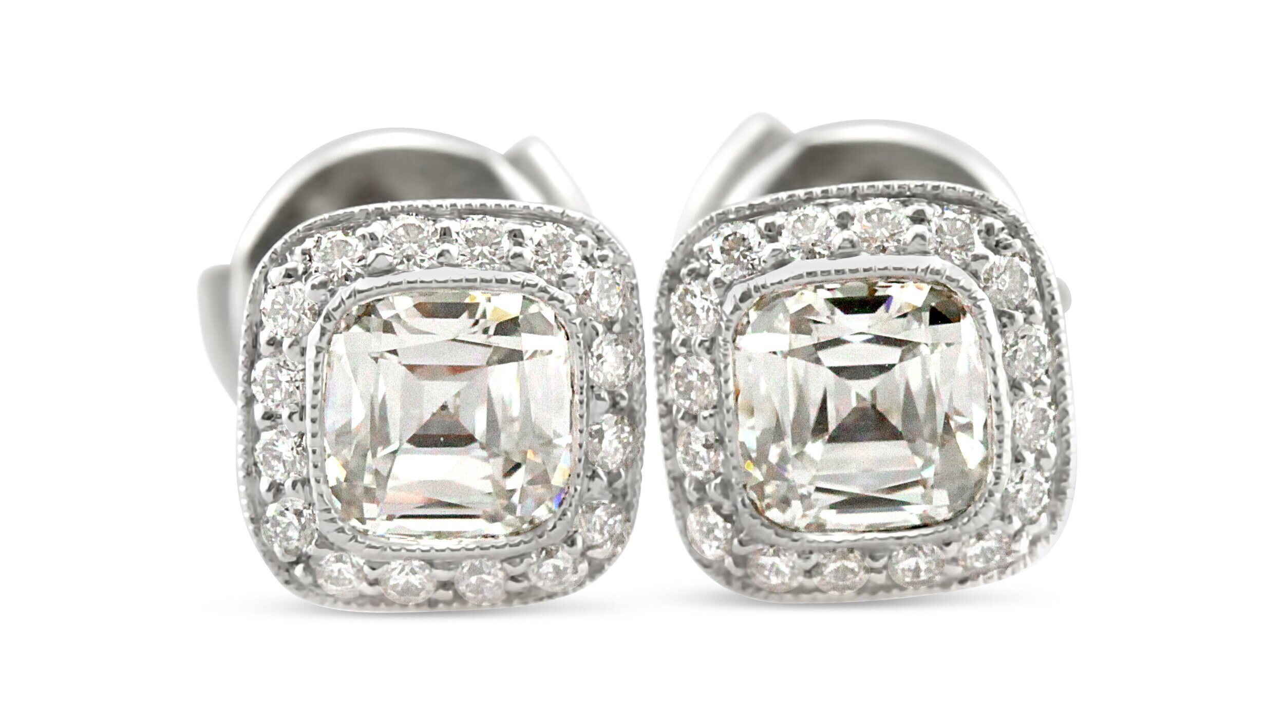 Diamond+and+Platinum+Earrings+by+Tiffany_5887.jpg