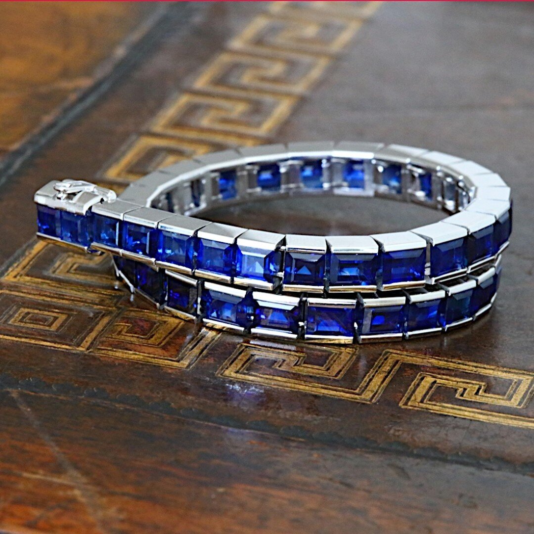 An exceptional sapphire bracelet, Swiss-made perfection by @meister1881 ⁠
.⁠
Reserved for a dear client, but too beautiful not to be shown off at least once! ⁠
.⁠
What makes this bracelet exceptional? ⁠💎⁠
.⁠
First, there is the quality (and quantity